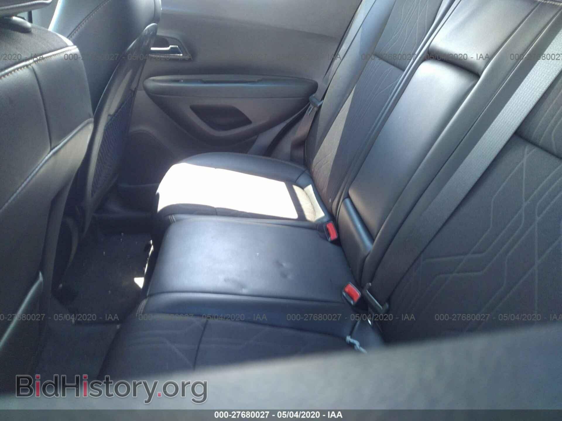 2019 CHEVROLET TRAX - VIN: 3GNCJPSB9KL406325 - Photo 8