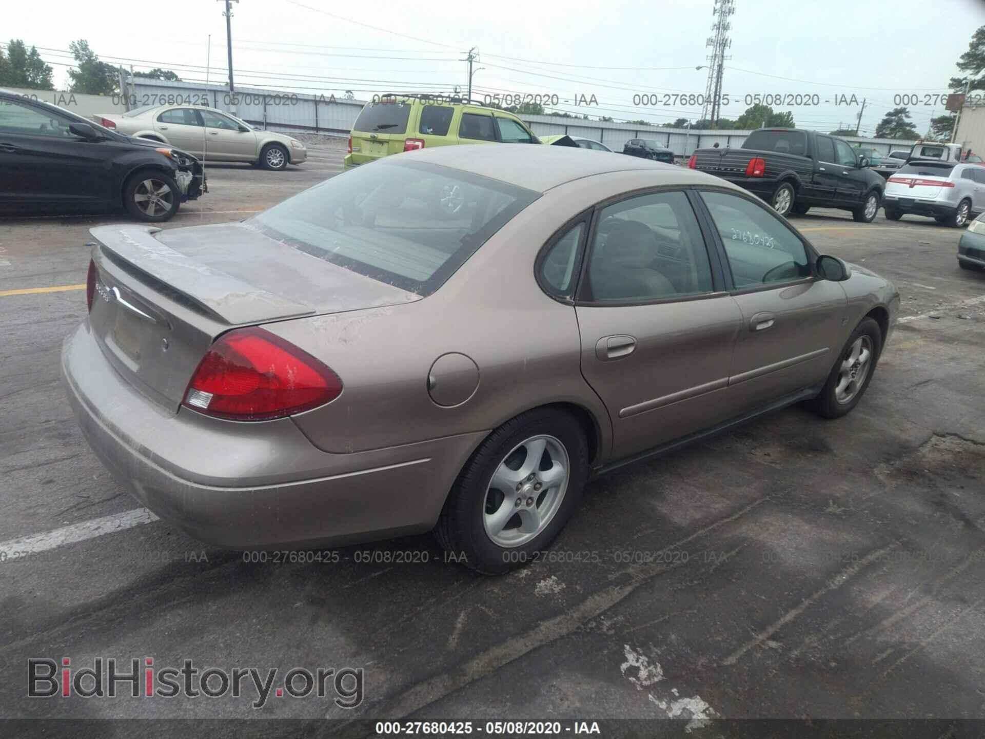 2003 FORD TAURUS - VIN: 1FAFP55S43A220212 - Photo 4
