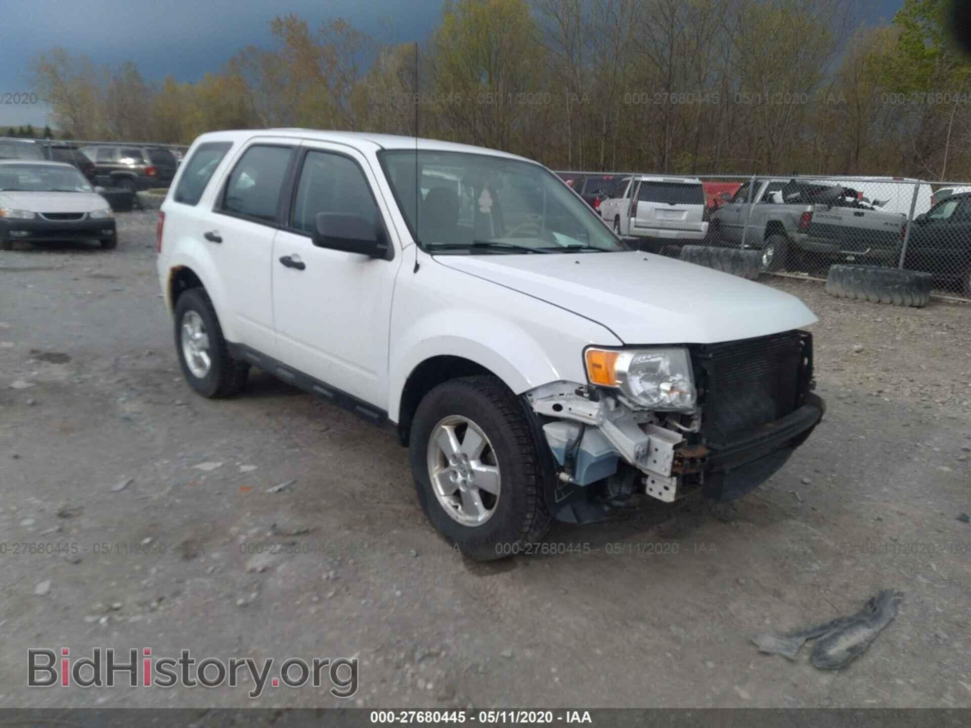 Фотография 1FMCU0C74BKA28560 - FORD ESCAPE 2011