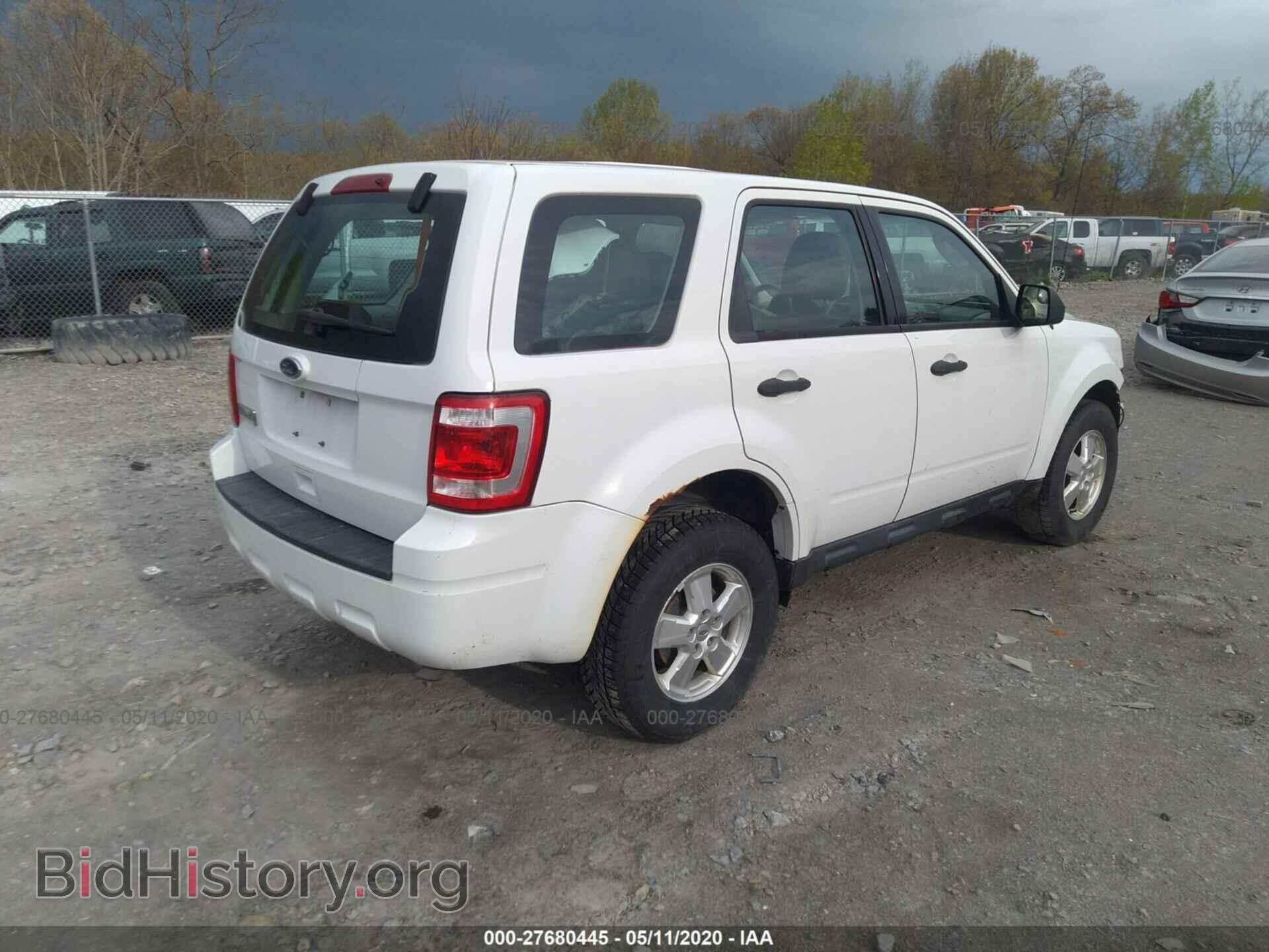 2011 FORD ESCAPE - VIN: 1FMCU0C74BKA28560 - Фото 4