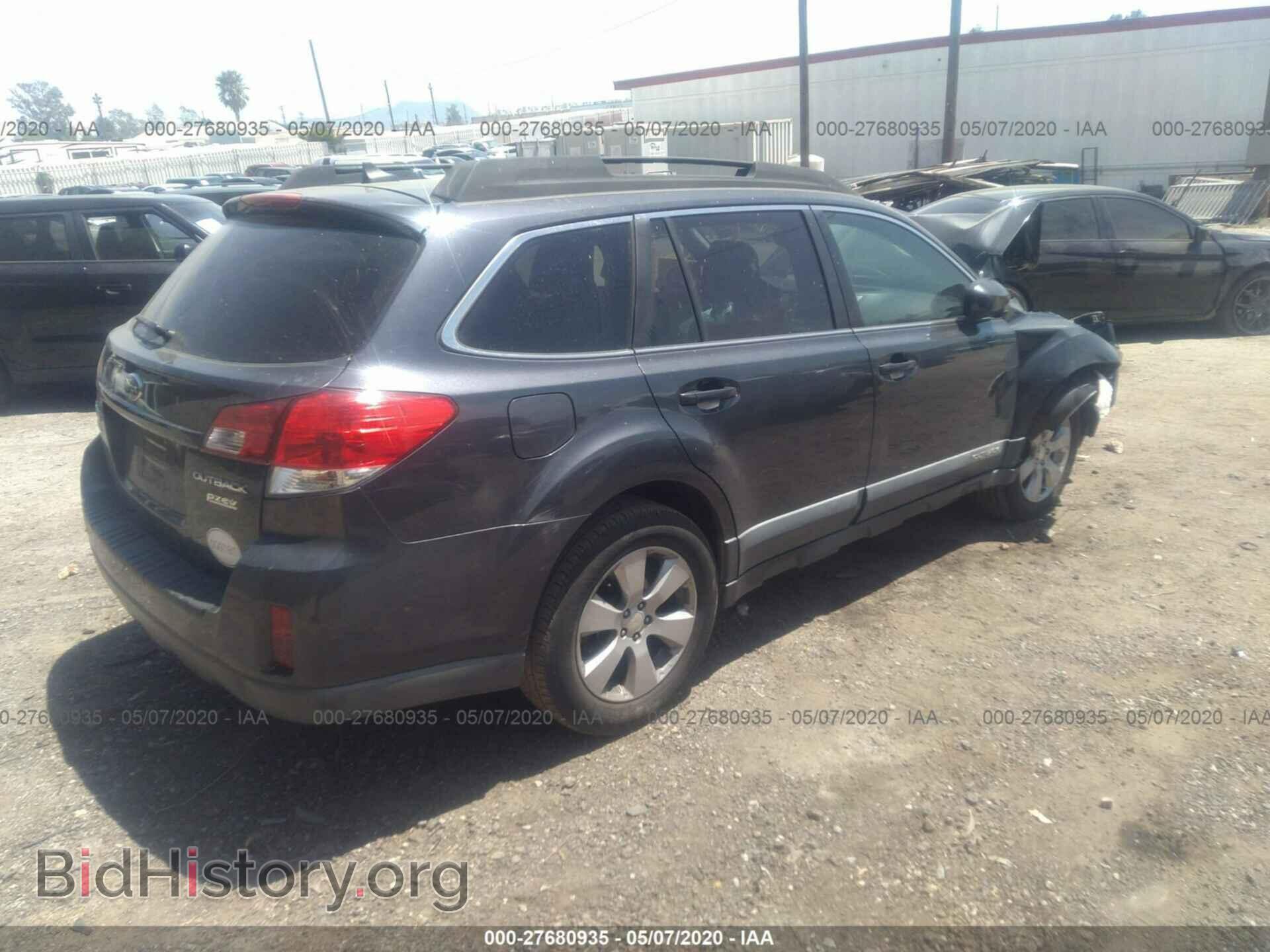 2011 SUBARU OUTBACK - VIN: 4S4BRBLC8B3338789 - Photo 4