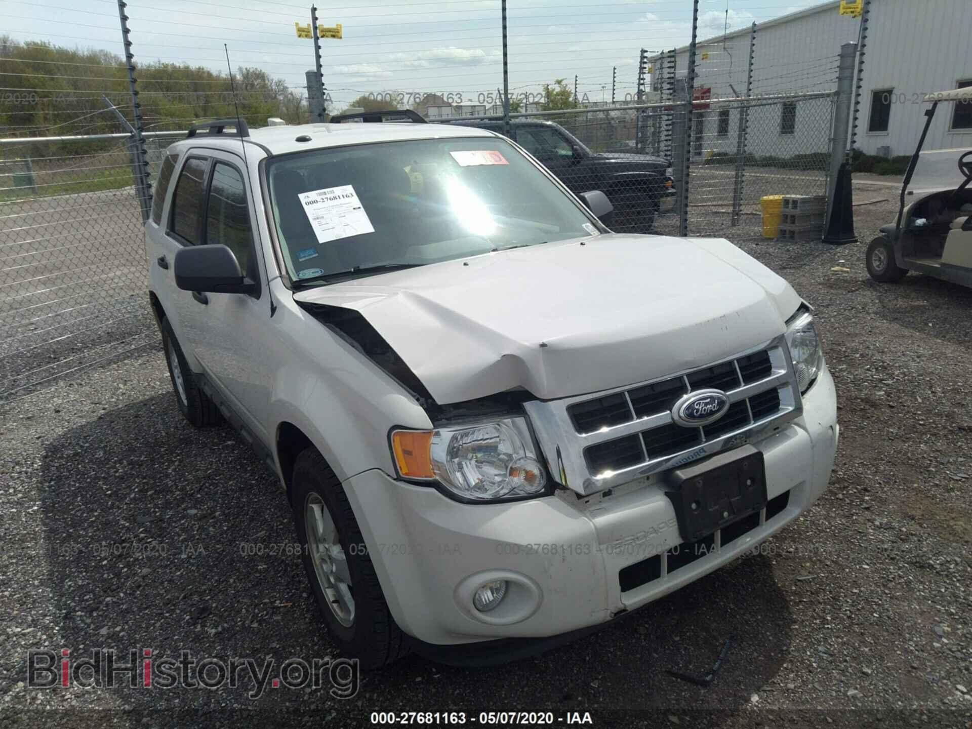 Фотография 1FMCU0DGXCKC38127 - FORD ESCAPE 2012