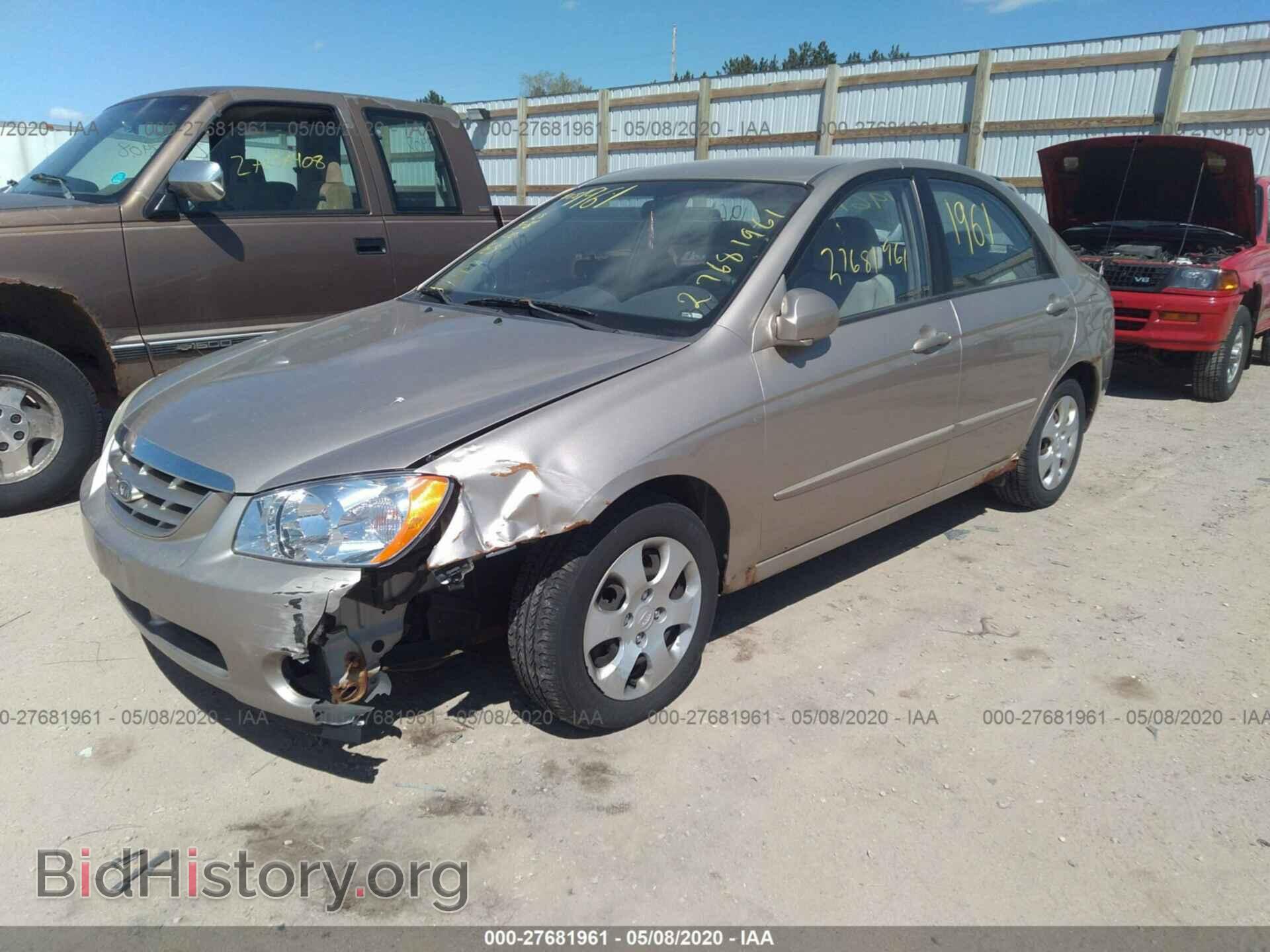 2005 KIA SPECTRA - VIN: KNAFE121355200613 - Фото 2
