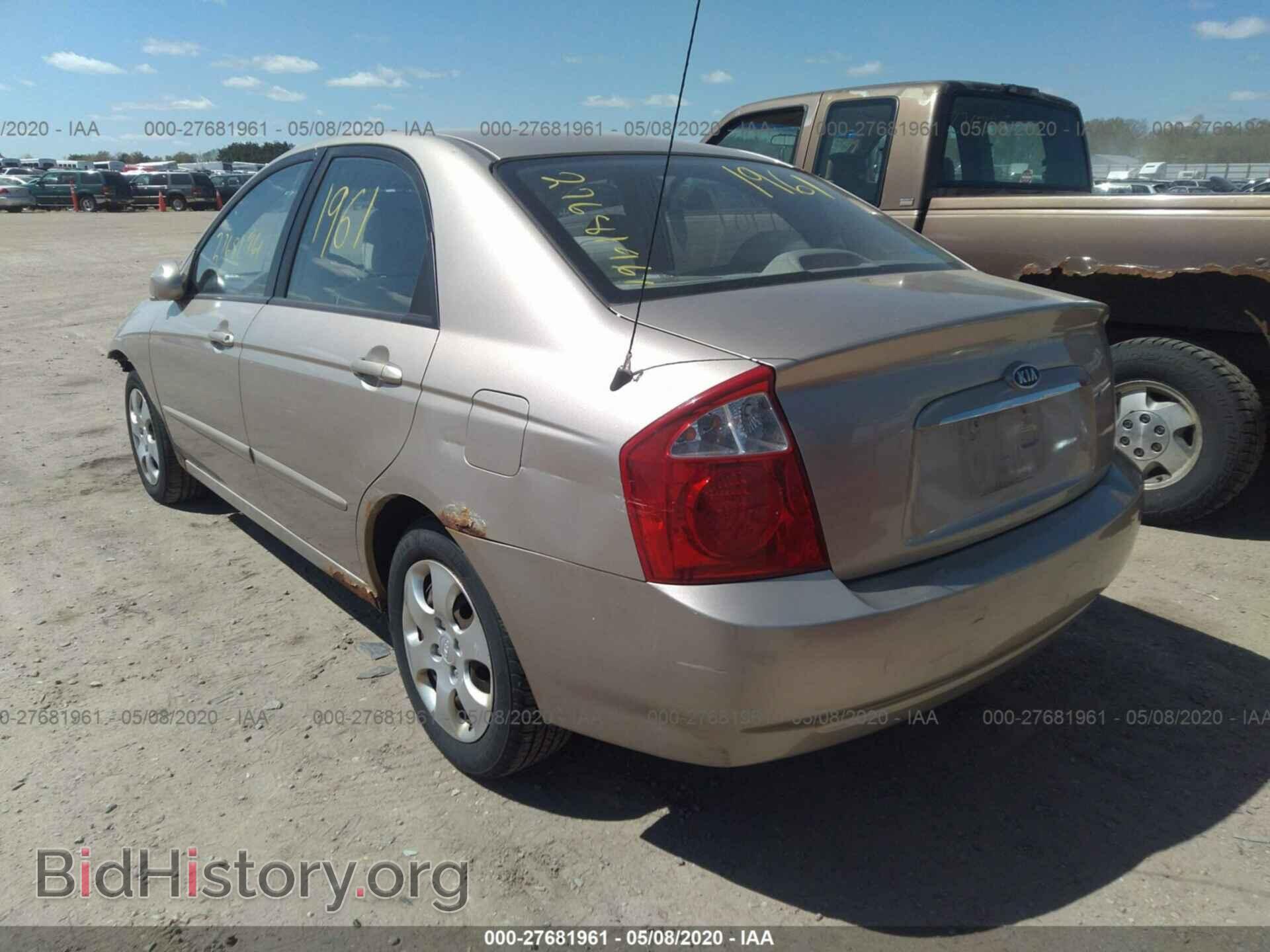2005 KIA SPECTRA - VIN: KNAFE121355200613 - Фото 3