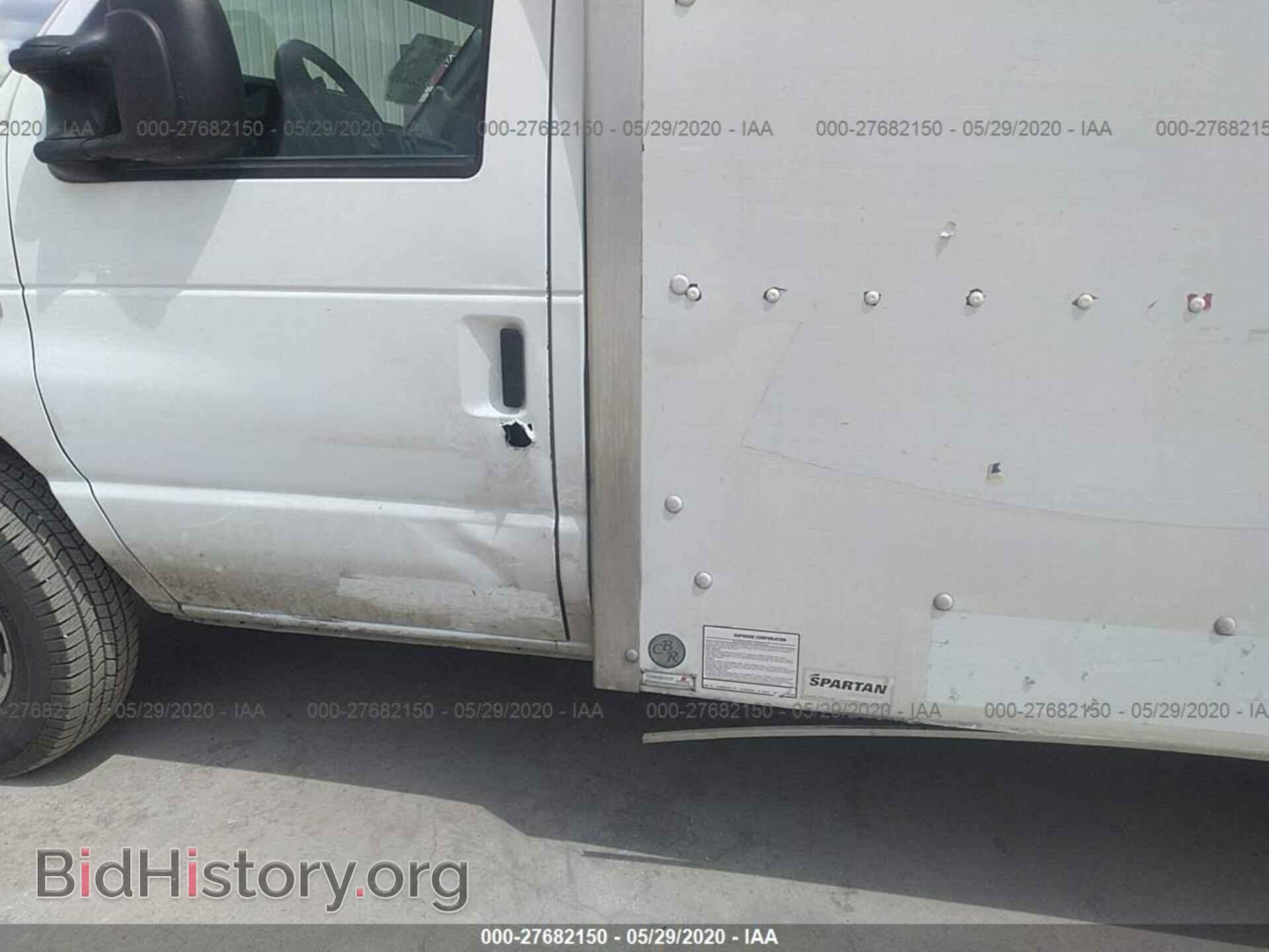 2011 FORD ECONOLINE - VIN: 1FDSE3FL5BDA83039 - Фото 6
