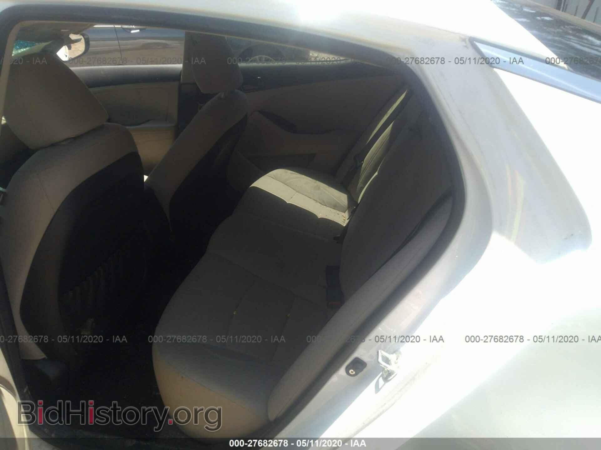 2015 KIA OPTIMA - VIN: KNAGM4A76F5641815 - Фото 8