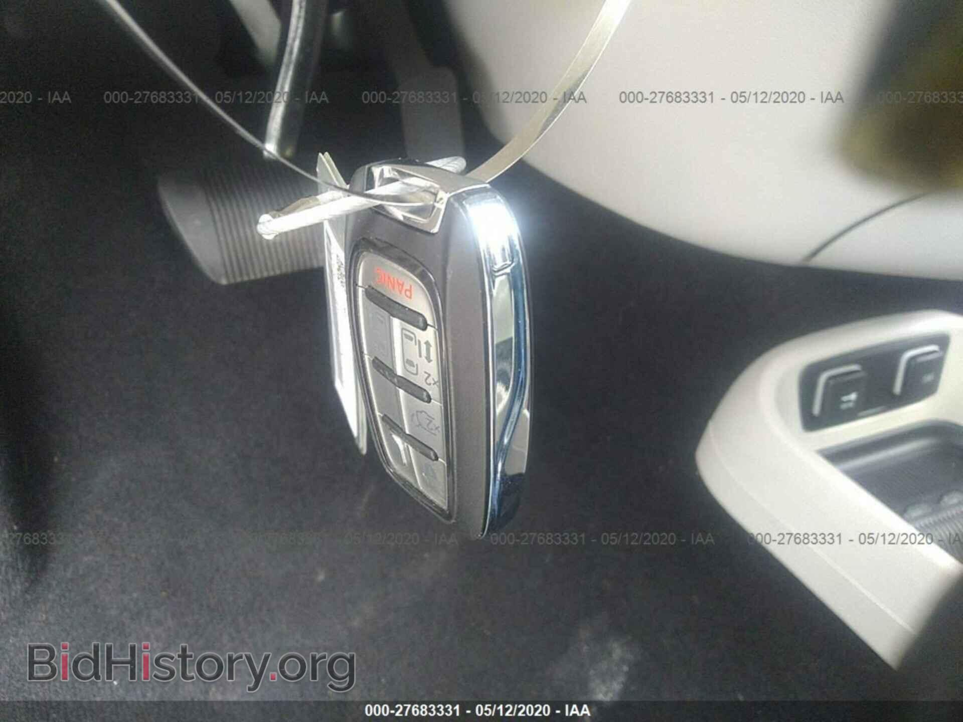 2020 CHRYSLER PACIFICA - VIN: 2C4RC1BG9LR115866 - Фото 11