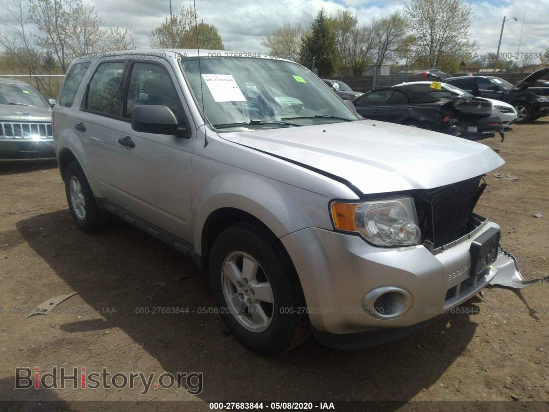 Photo 1FMCU9C77BKB44565 - FORD ESCAPE 2011