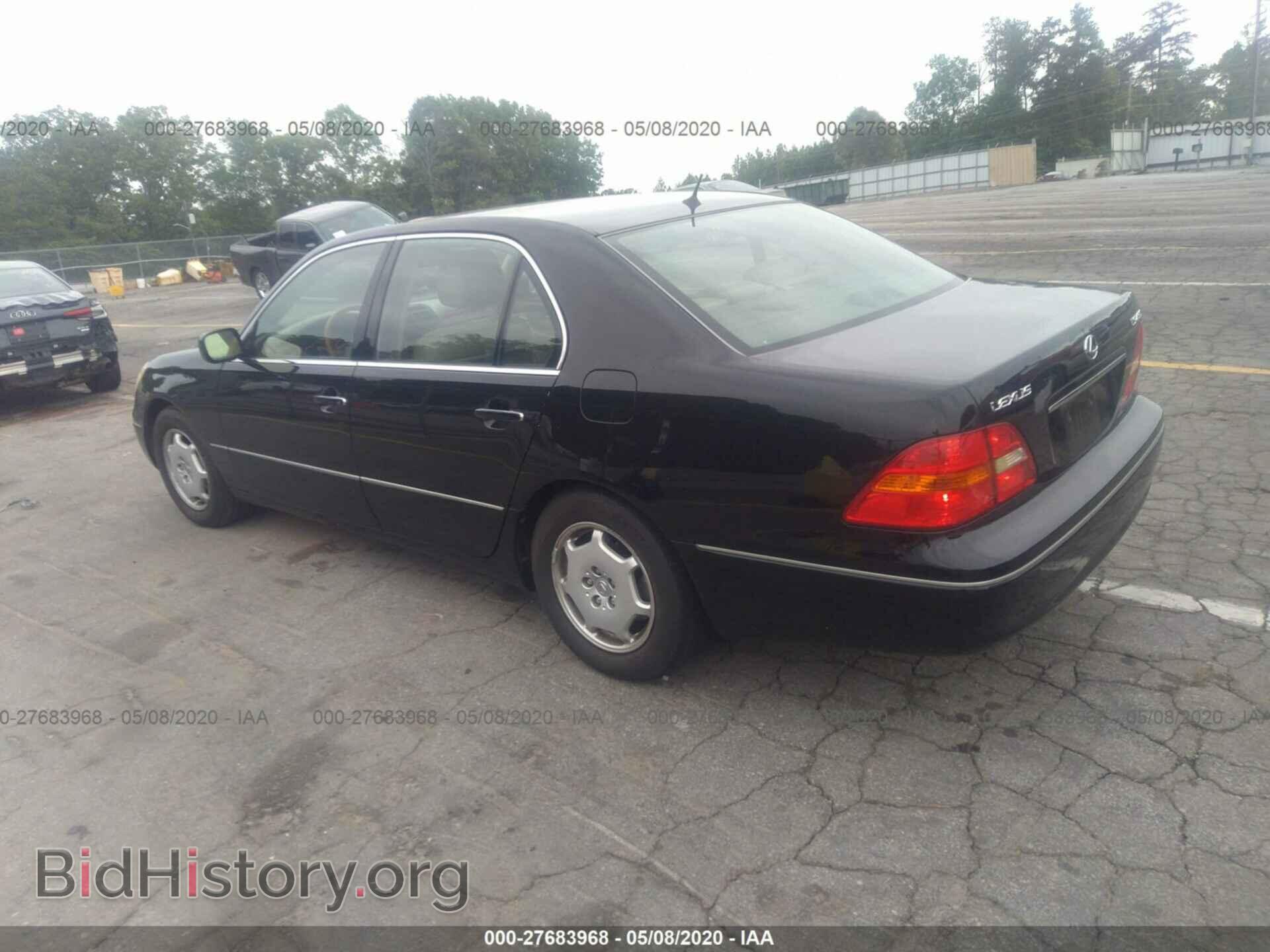 2002 LEXUS LS - VIN: JTHBN30F520086021 - Photo 3