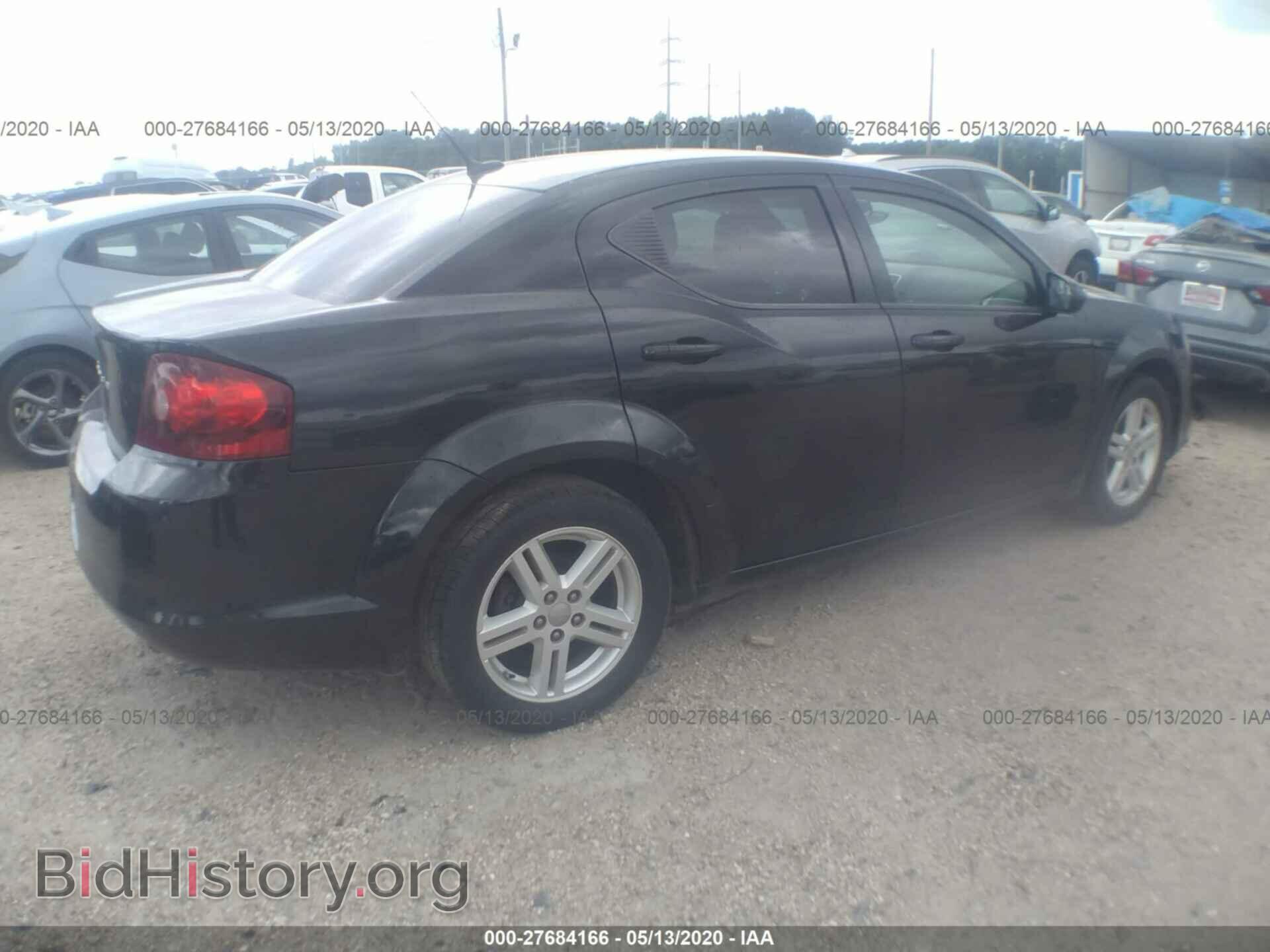 2011 DODGE AVENGER - VIN: 1B3BD1FB6BN523798 - Фото 4