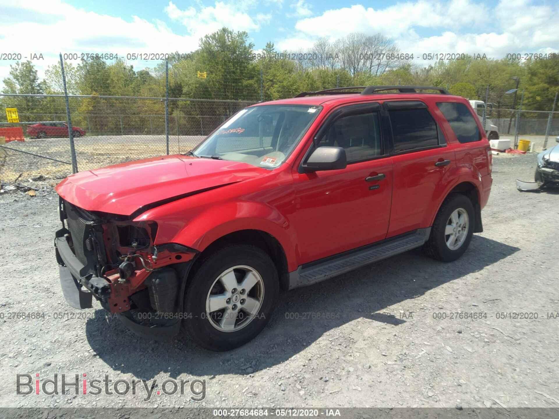 2009 FORD ESCAPE - VIN: 1FMCU03729KA13016 - Фото 2