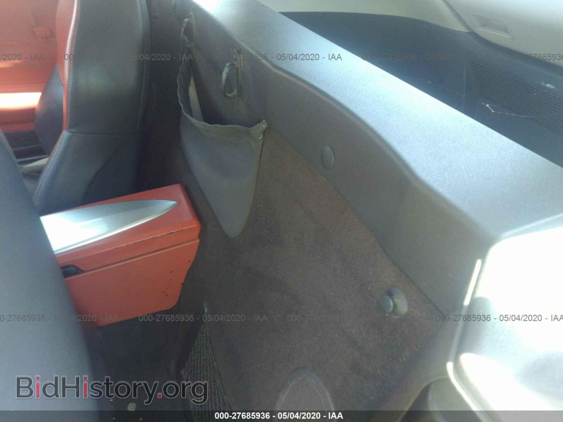 2004 CHRYSLER CROSSFIRE - VIN: 1C3AN69L64X005338 - Photo 8