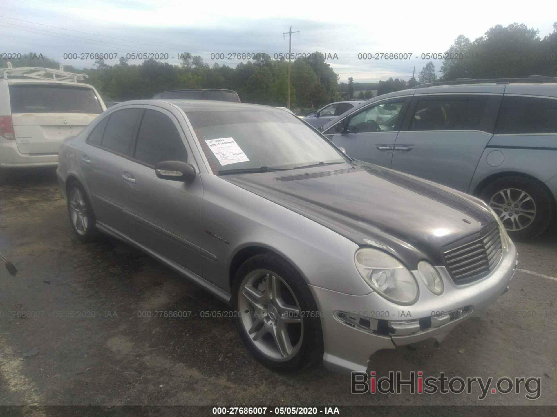 Photo WDBUF76J14A571942 - MERCEDES-BENZ E 2004