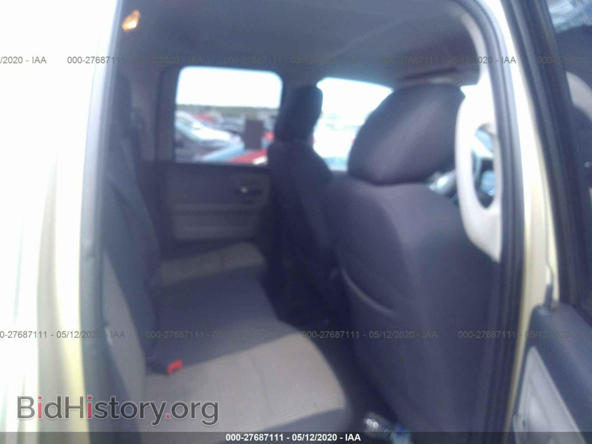 2011 DODGE RAM 1500 - VIN: 1D7RV1GT8BS552132 - Фото 8