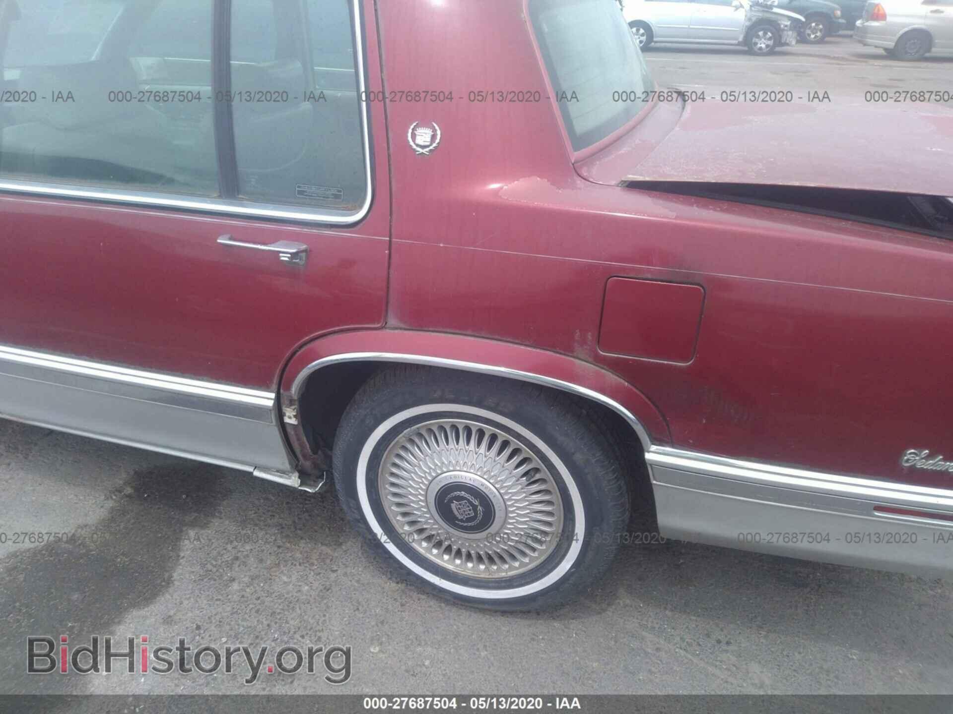 1993 Cadillac Deville - VIN: 1G6CD53B3P4215681 - Photo 6