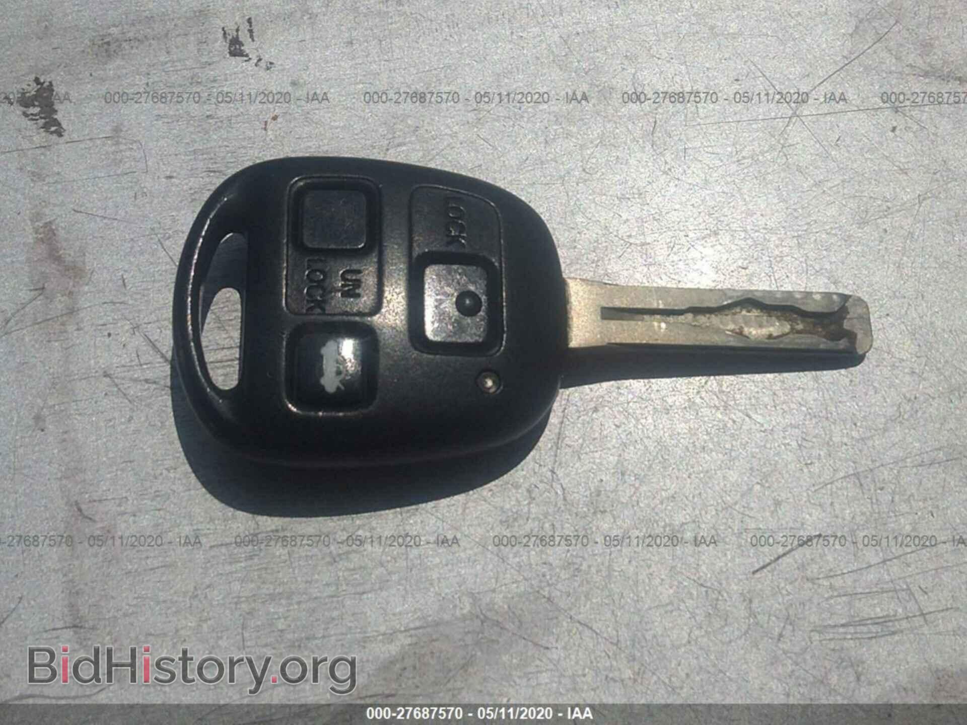 2001 LEXUS LS - VIN: JTHBN30F010010334 - Photo 11