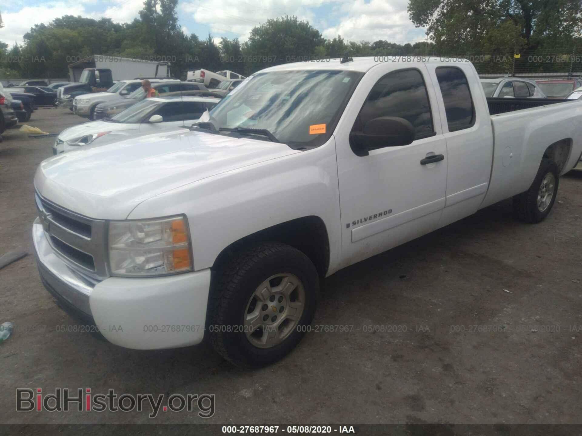 2008 CHEVROLET SILVERADO - VIN: 1GCEC19J98E180351 - Photo 2