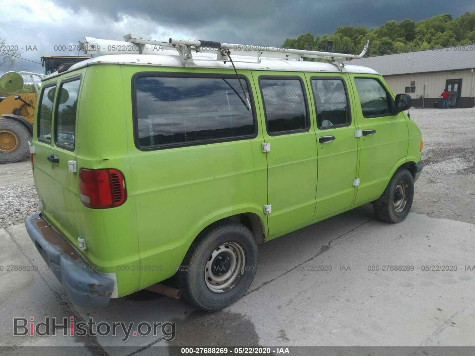 2002 DODGE RAM VAN - VIN: 2B7HB11X92K137387 - Photo 4