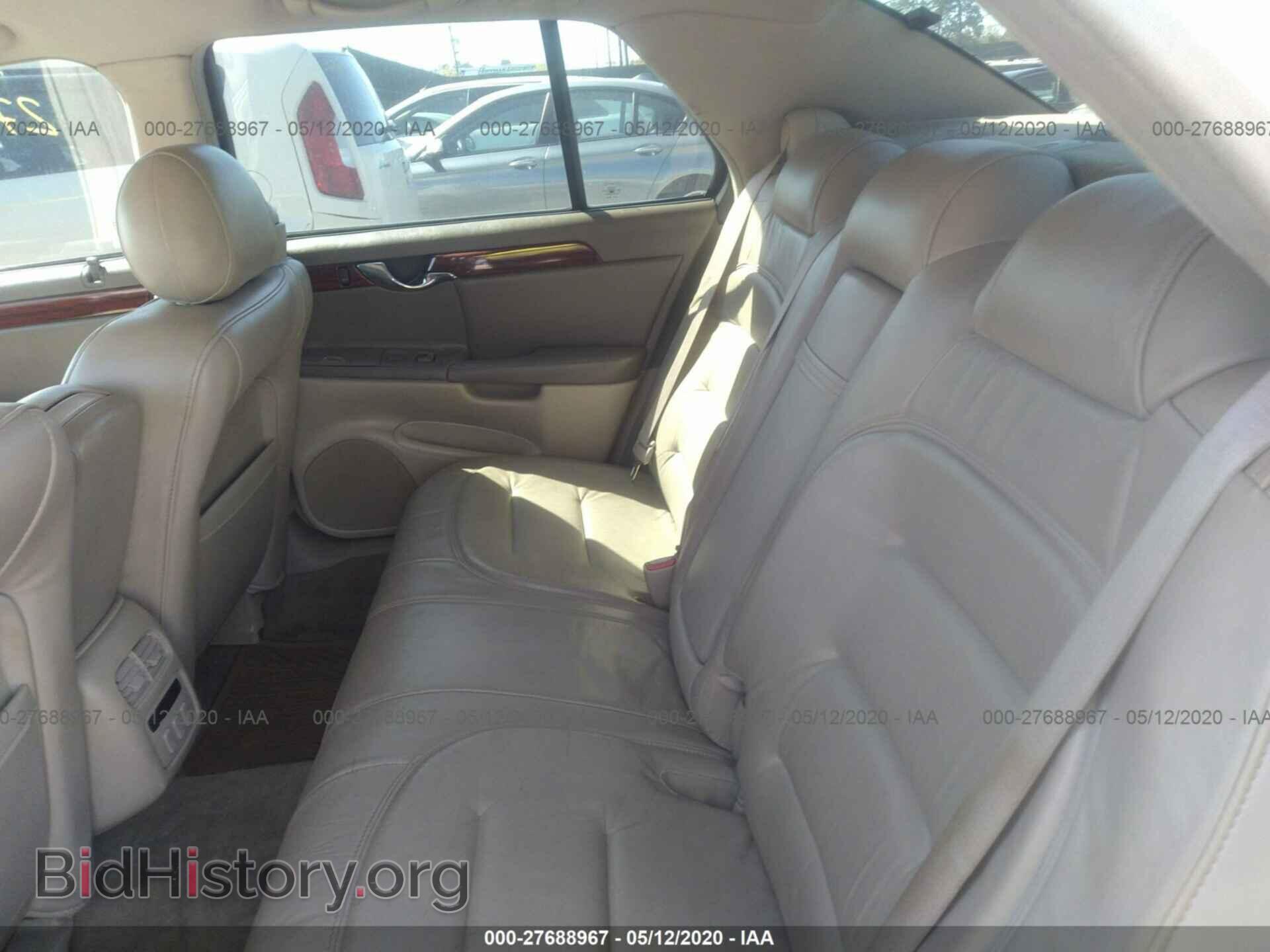 2001 CADILLAC DEVILLE - VIN: 1G6KD54Y41U298995 - Photo 8