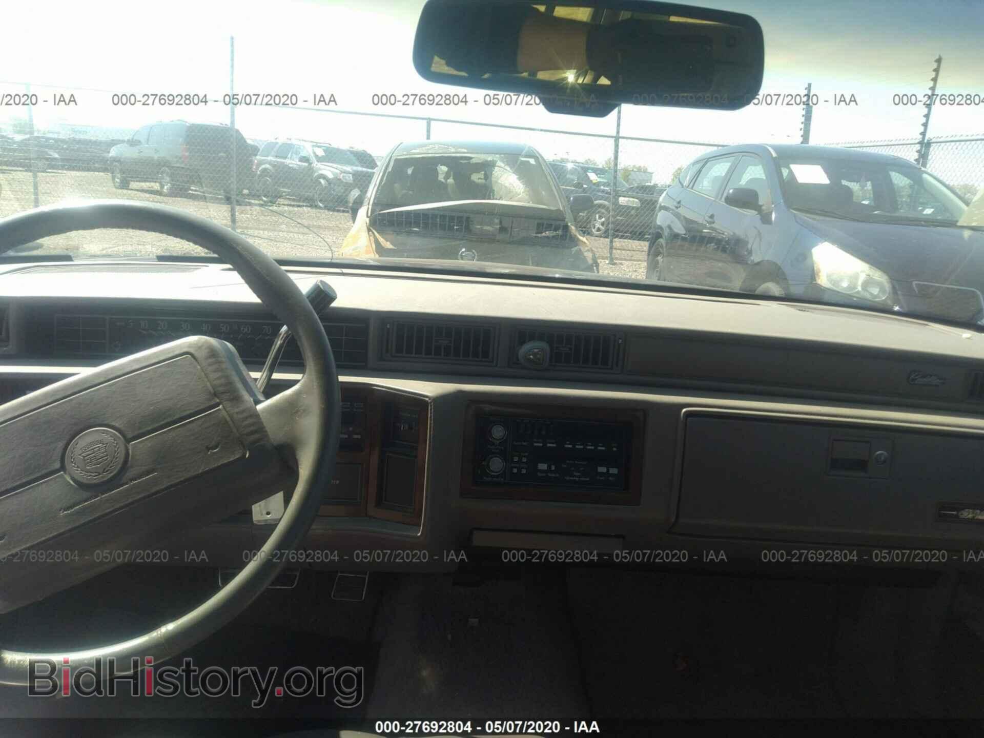 1992 CADILLAC DEVILLE - VIN: 1G6CD53B1N4273138 - Photo 5