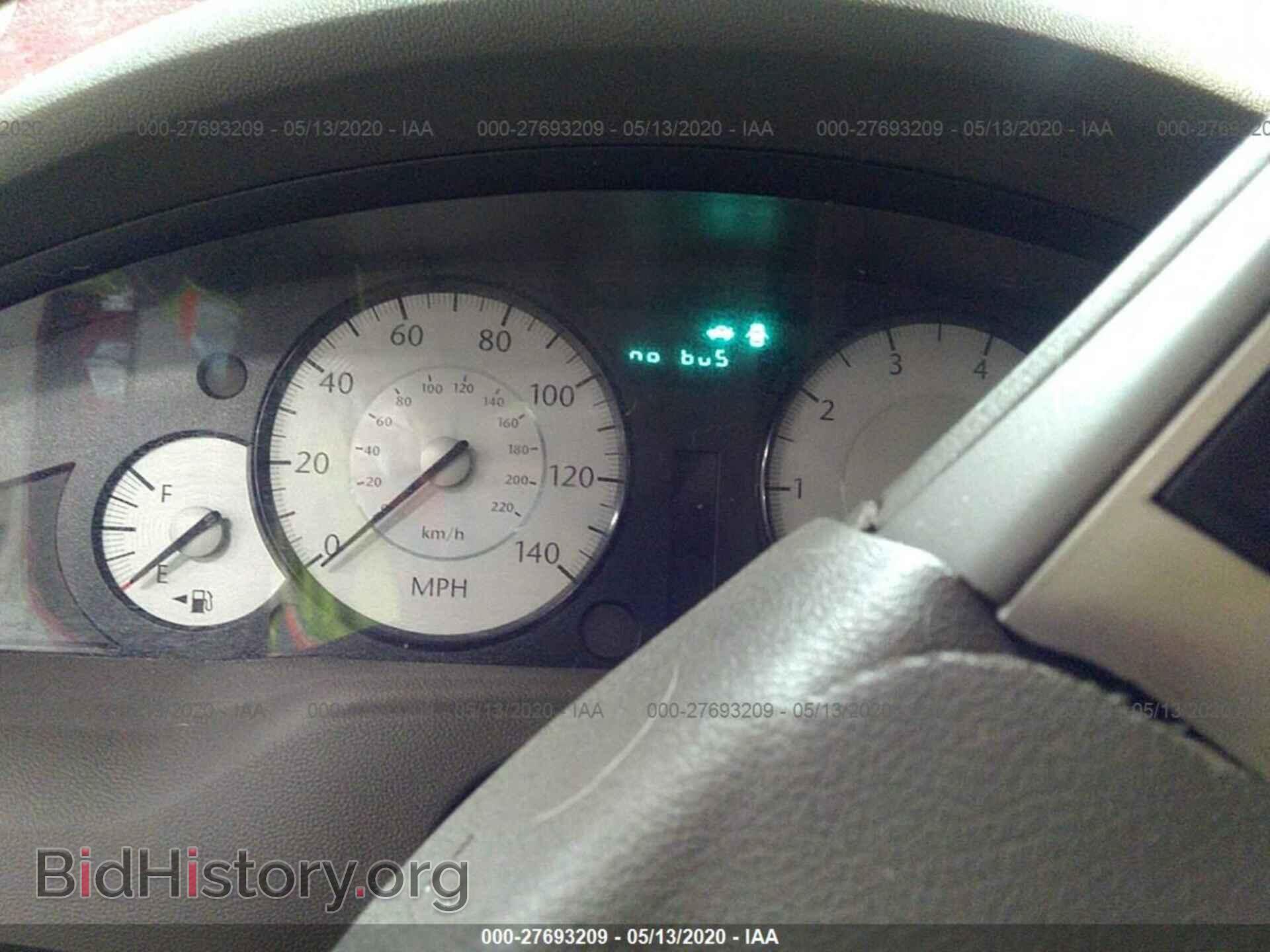 2010 CHRYSLER 300 - VIN: 2C3CA5CV7AH142832 - Фото 7