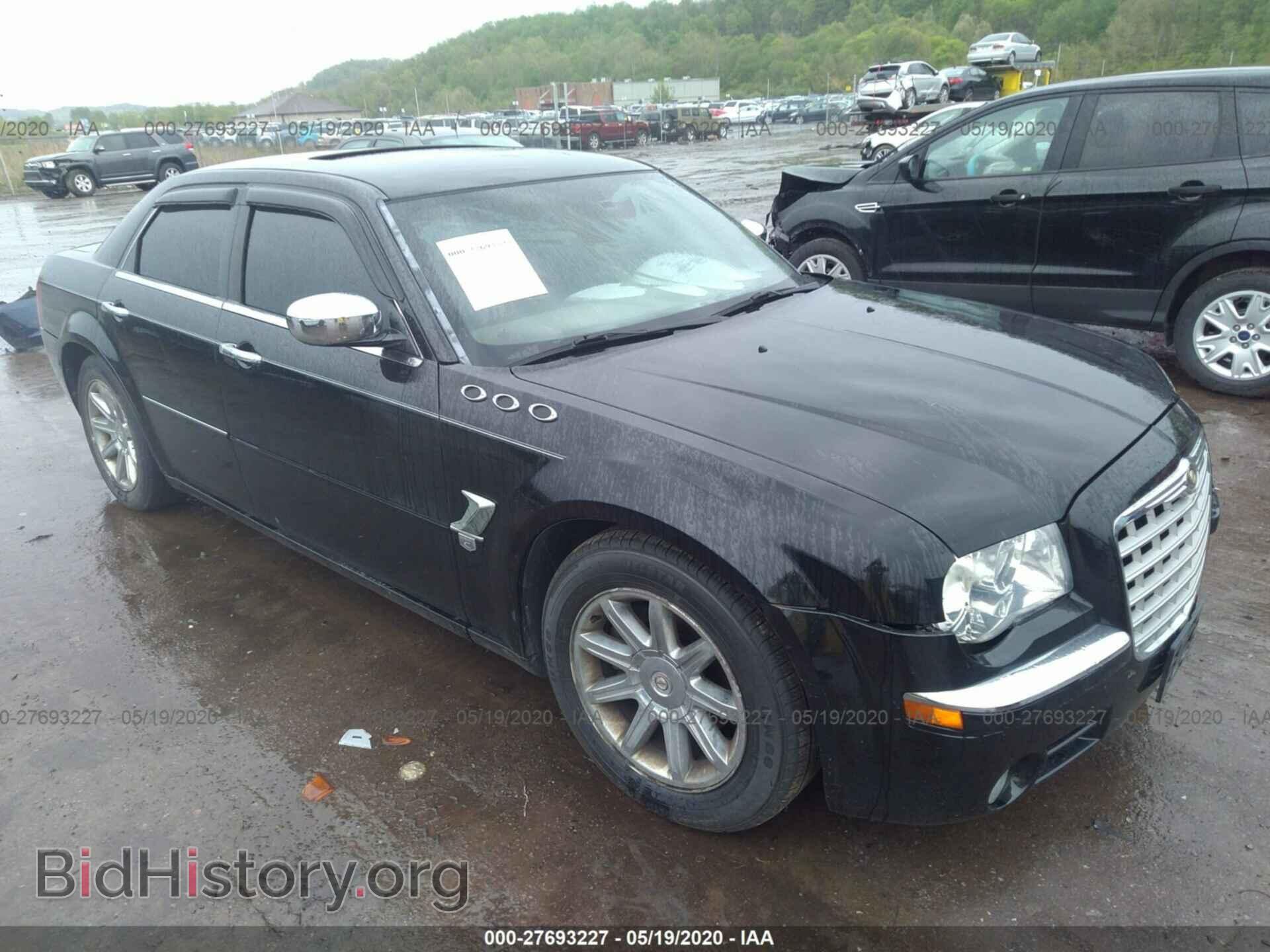 Фотография 2C3JA63H55H609212 - CHRYSLER 300C 2005