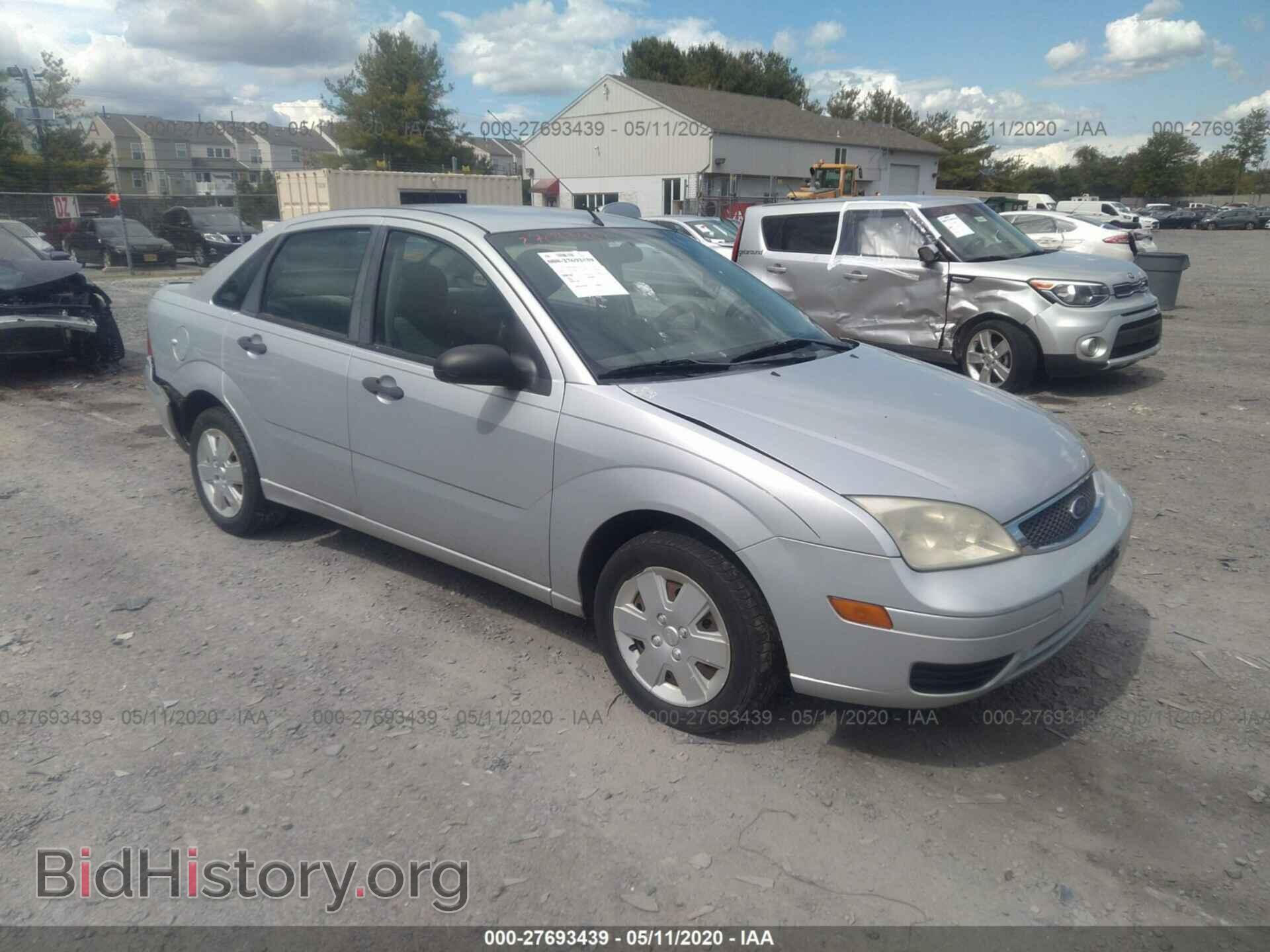 Photo 1FAFP34N06W252128 - FORD FOCUS 2006