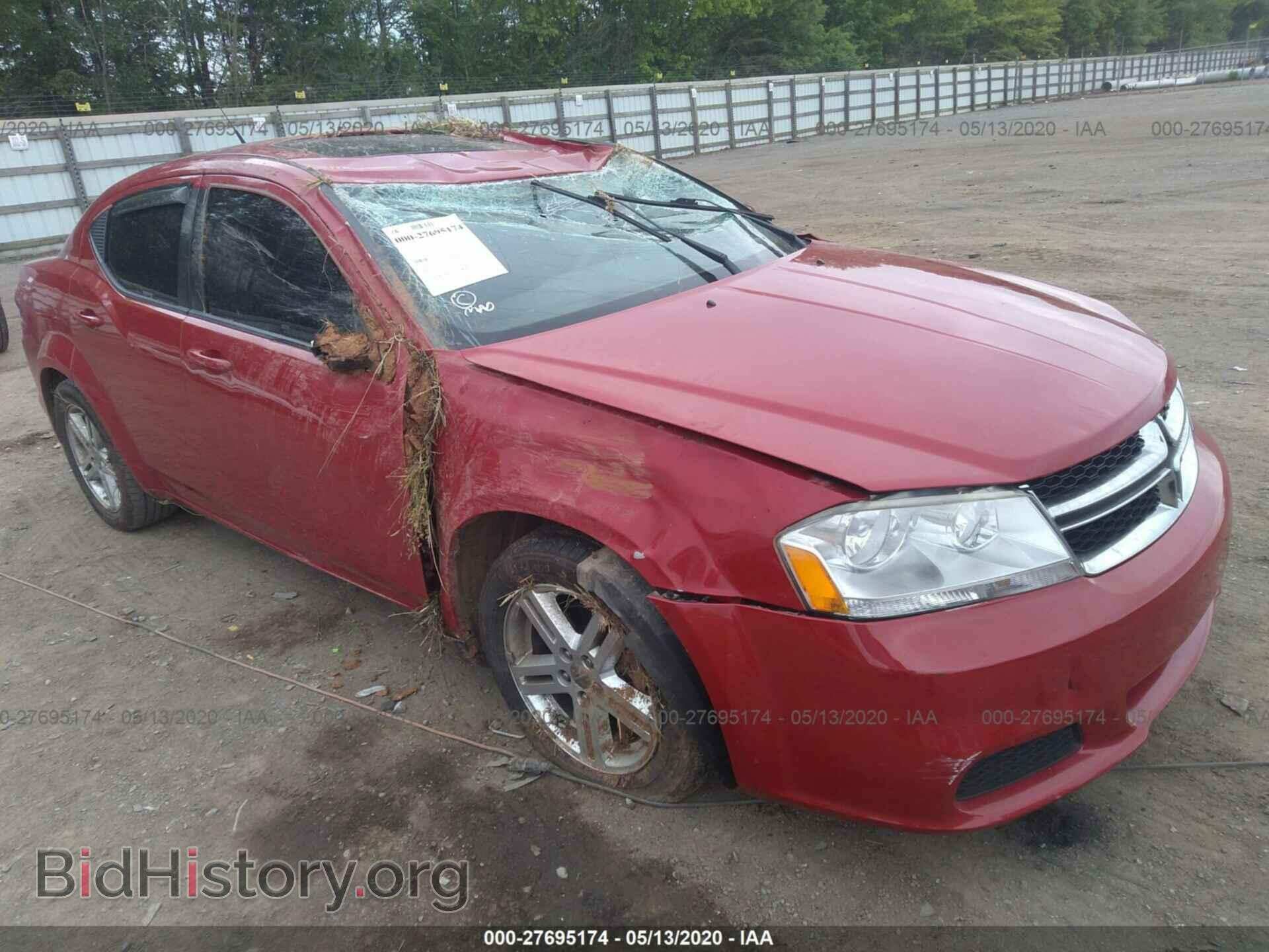 Фотография  - DODGE AVENGER 2011
