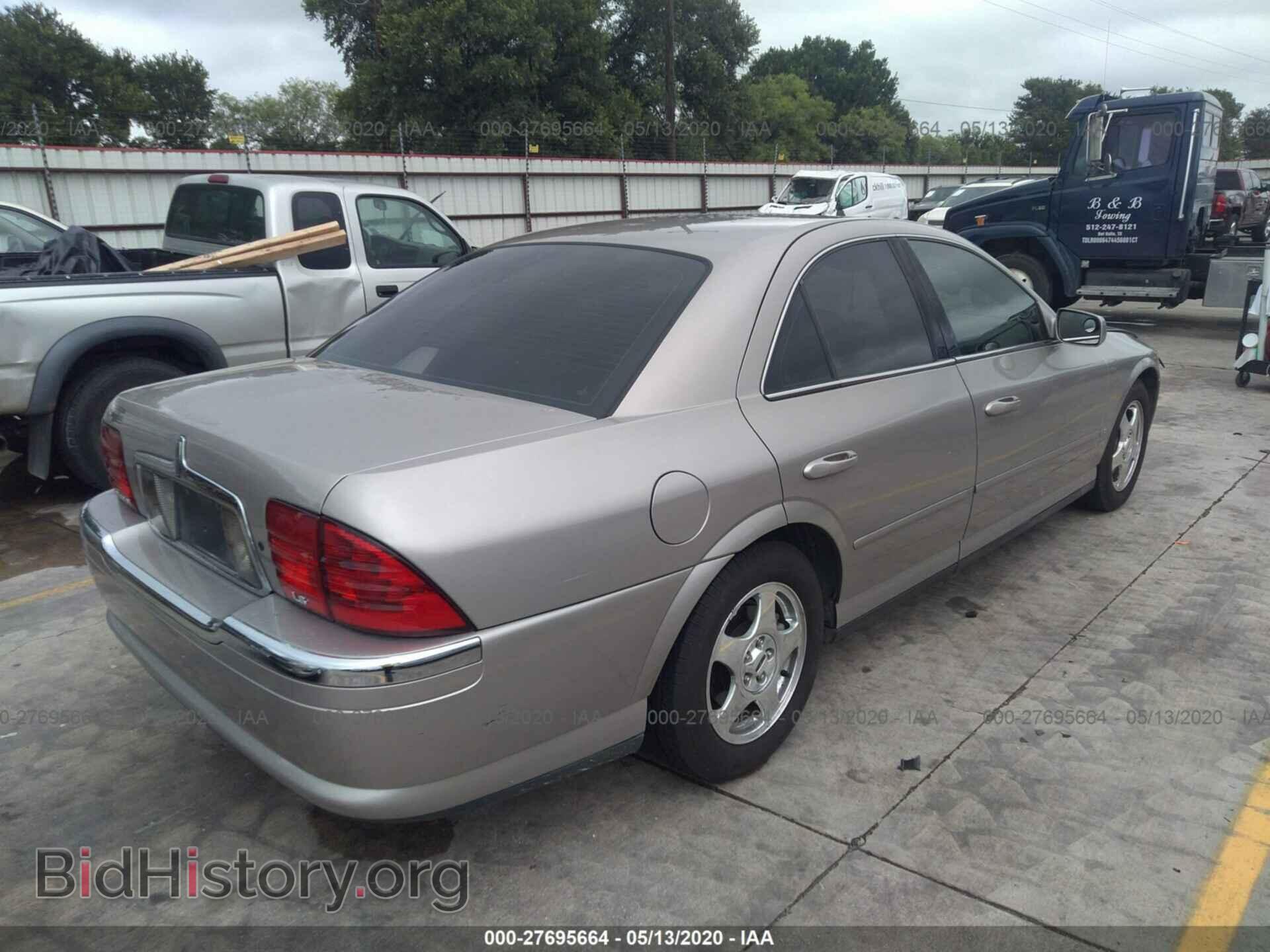 2000 LINCOLN LS - VIN: 1LNHM87A3YY818240 - Photo 4