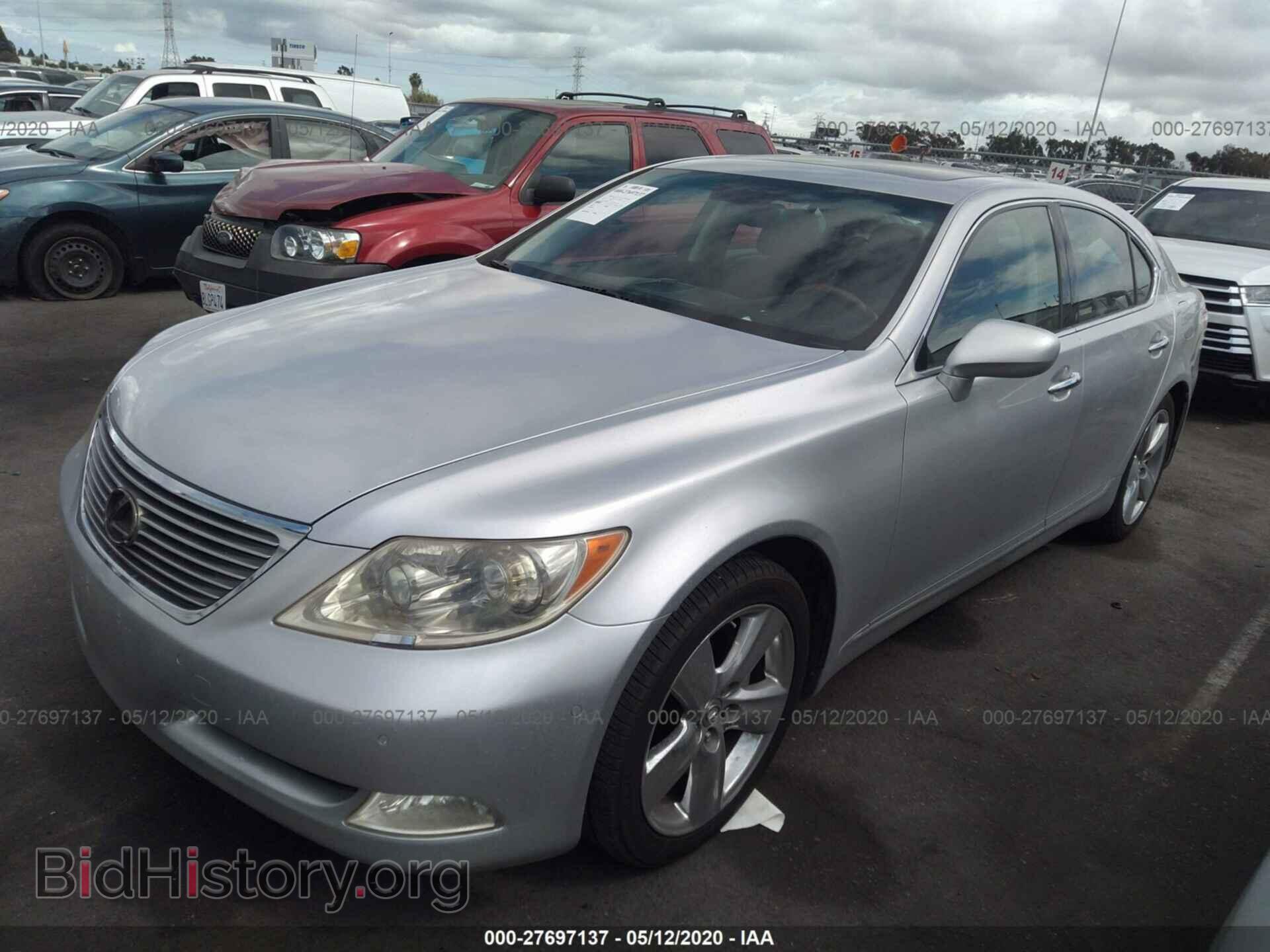 2007 LEXUS LS - VIN: JTHBL46F175009479 - Фото 2