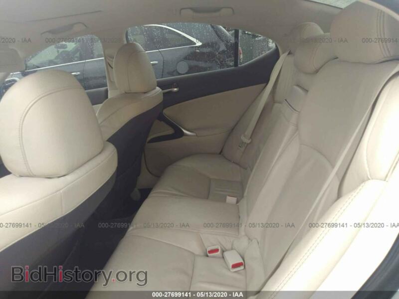 2009 Lexus IS (VIN JTHBK262X95089064) — фото 8 из 11