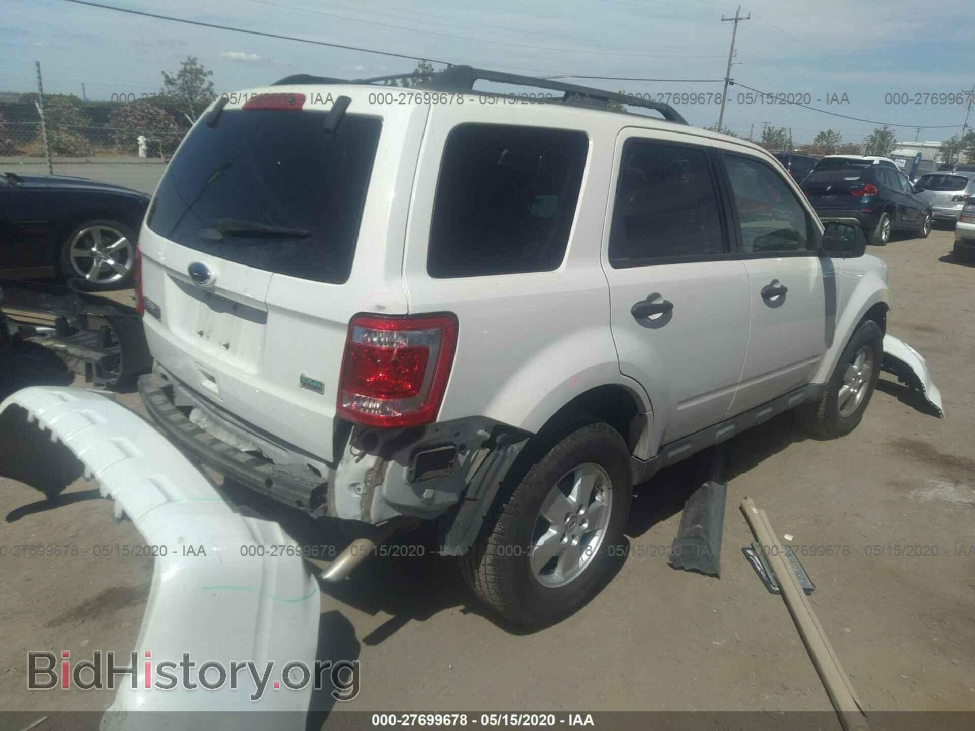 2011 FORD ESCAPE - VIN: 1FMCU0DG8BKC18084 - Photo 4