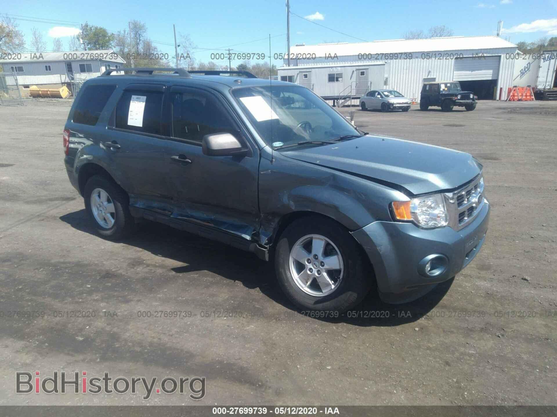 Фотография 1FMCU0D77CKC74714 - FORD ESCAPE 2012