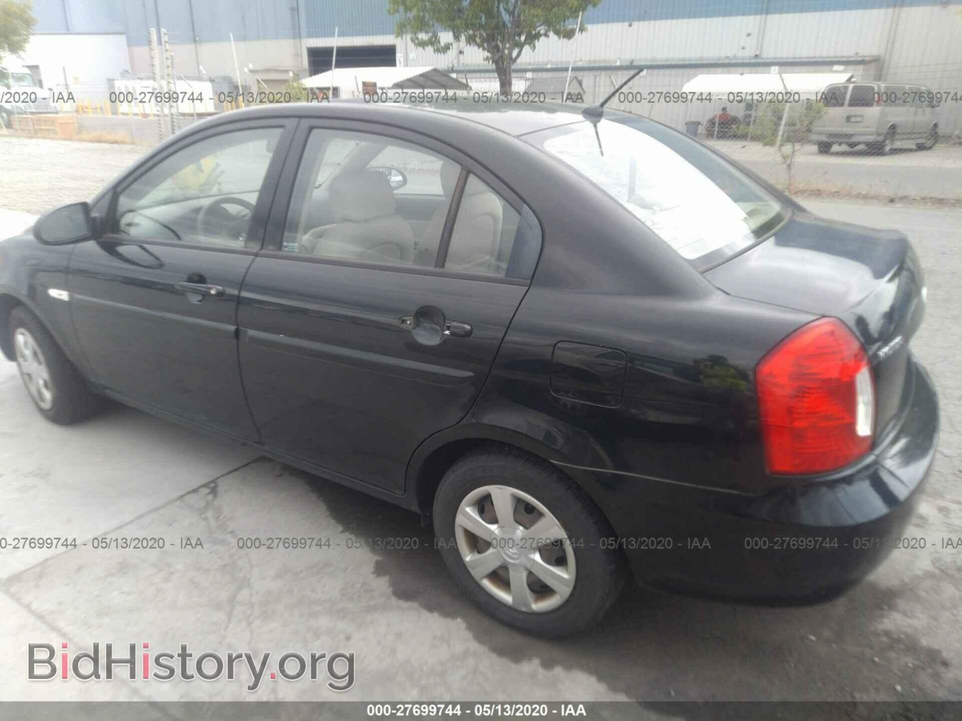 2007 HYUNDAI ACCENT - VIN: KMHCN46C27U092332 - Фото 3