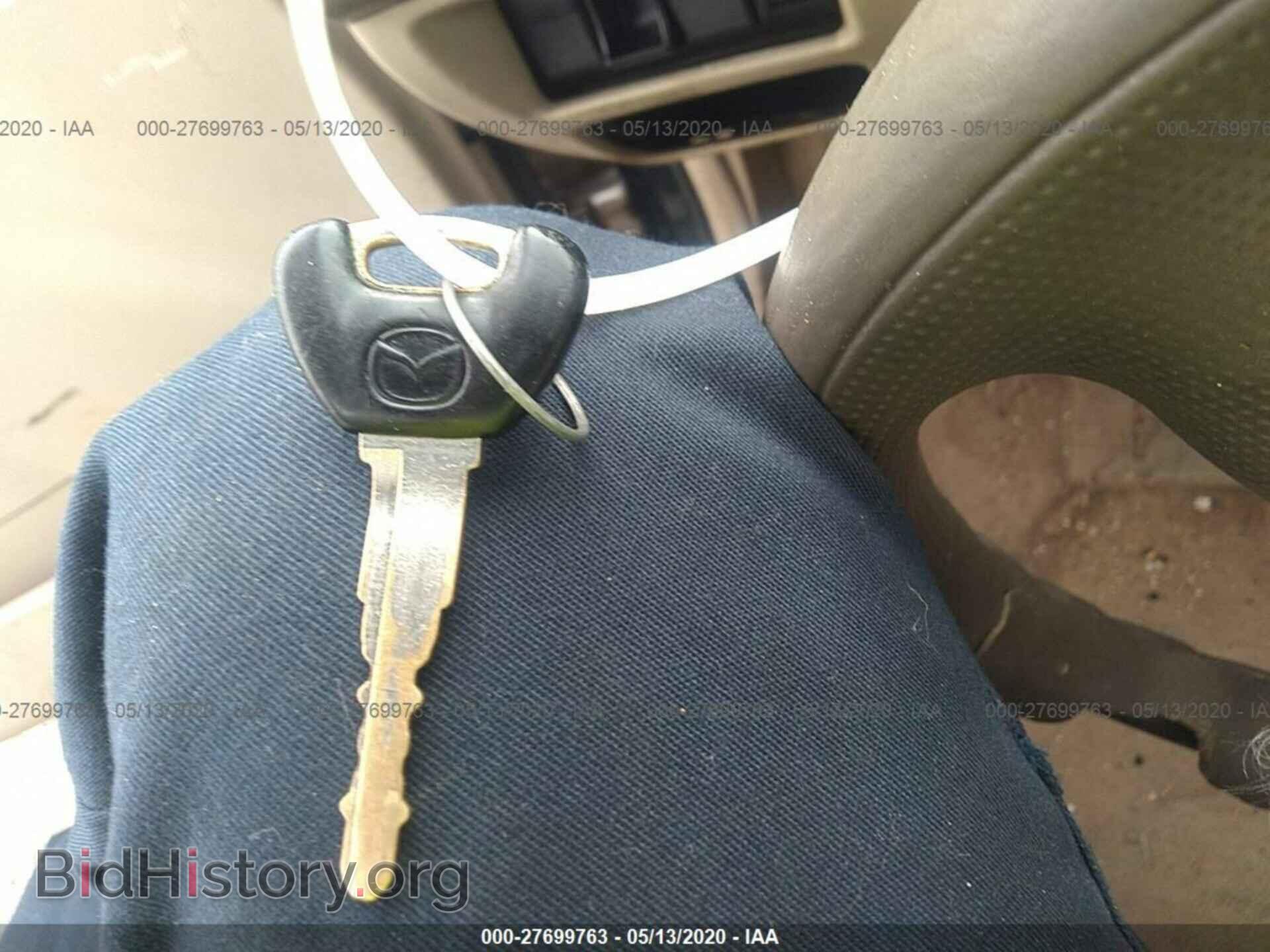 2002 MAZDA PROTEGE - VIN: JM1BJ225920537382 - Photo 11