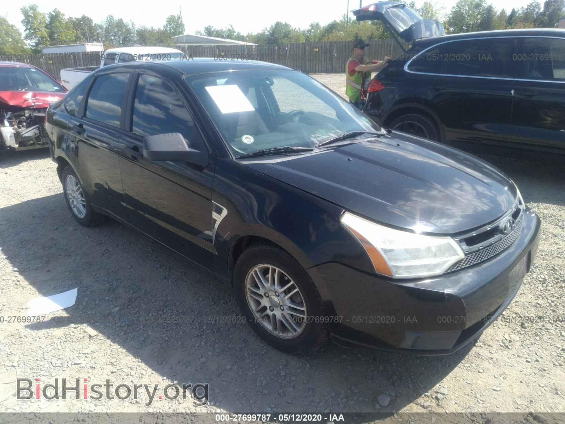Photo 1FAHP35N98W208493 - FORD FOCUS 2008