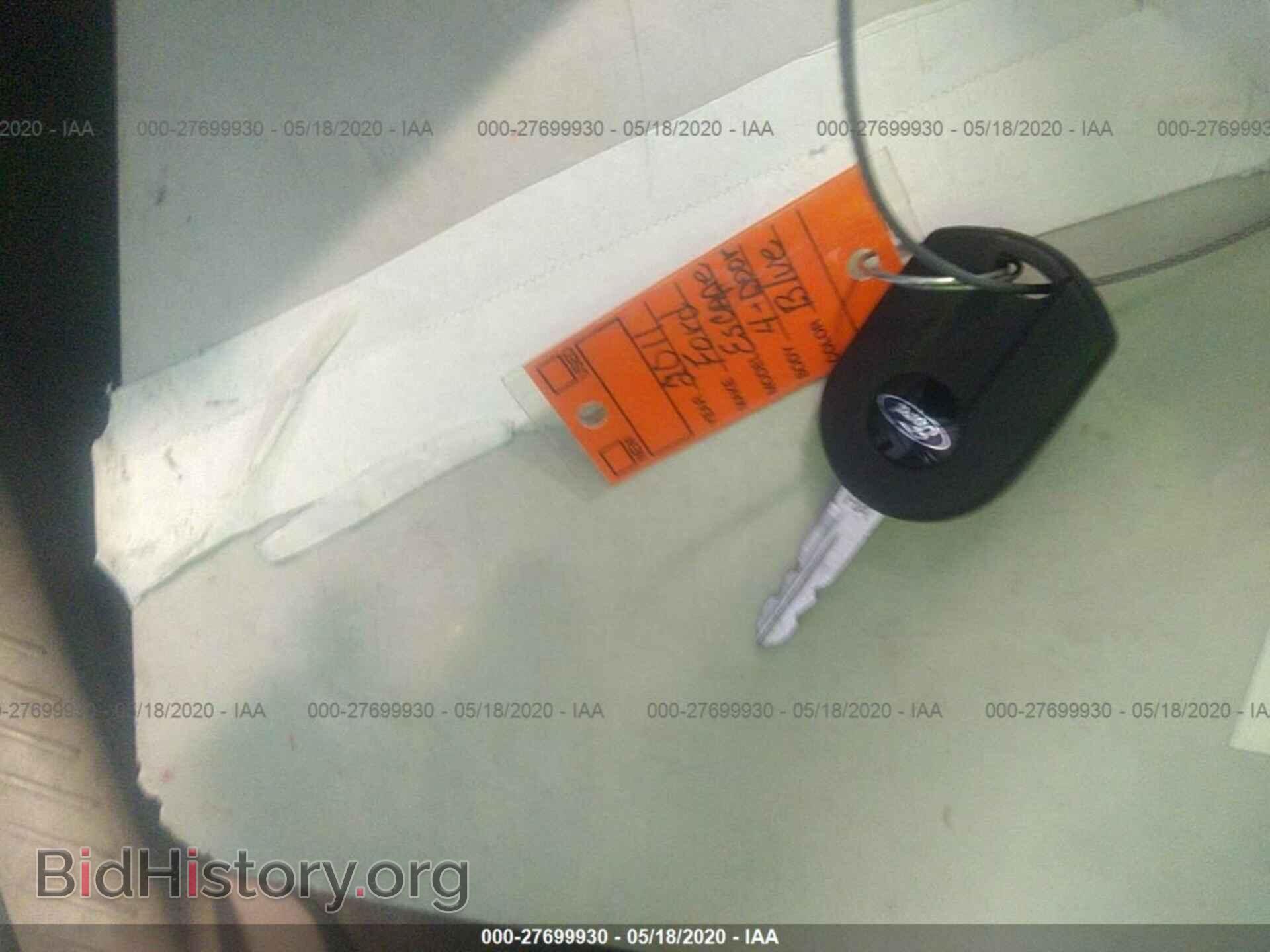 2011 FORD ESCAPE - VIN: 1FMCU0DG8BKA41892 - Фото 11