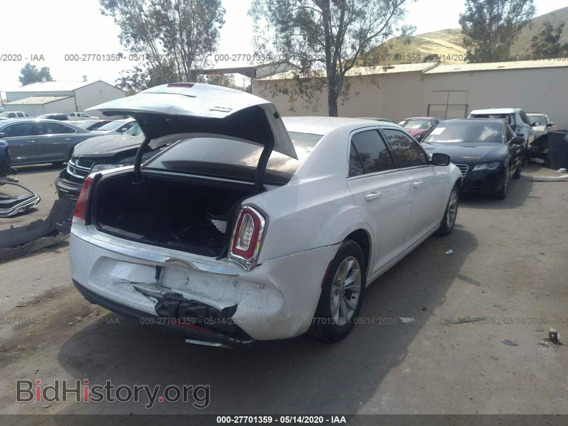 2015 CHRYSLER 300 - VIN: 2C3CCAAG2FH876227 - Фото 4