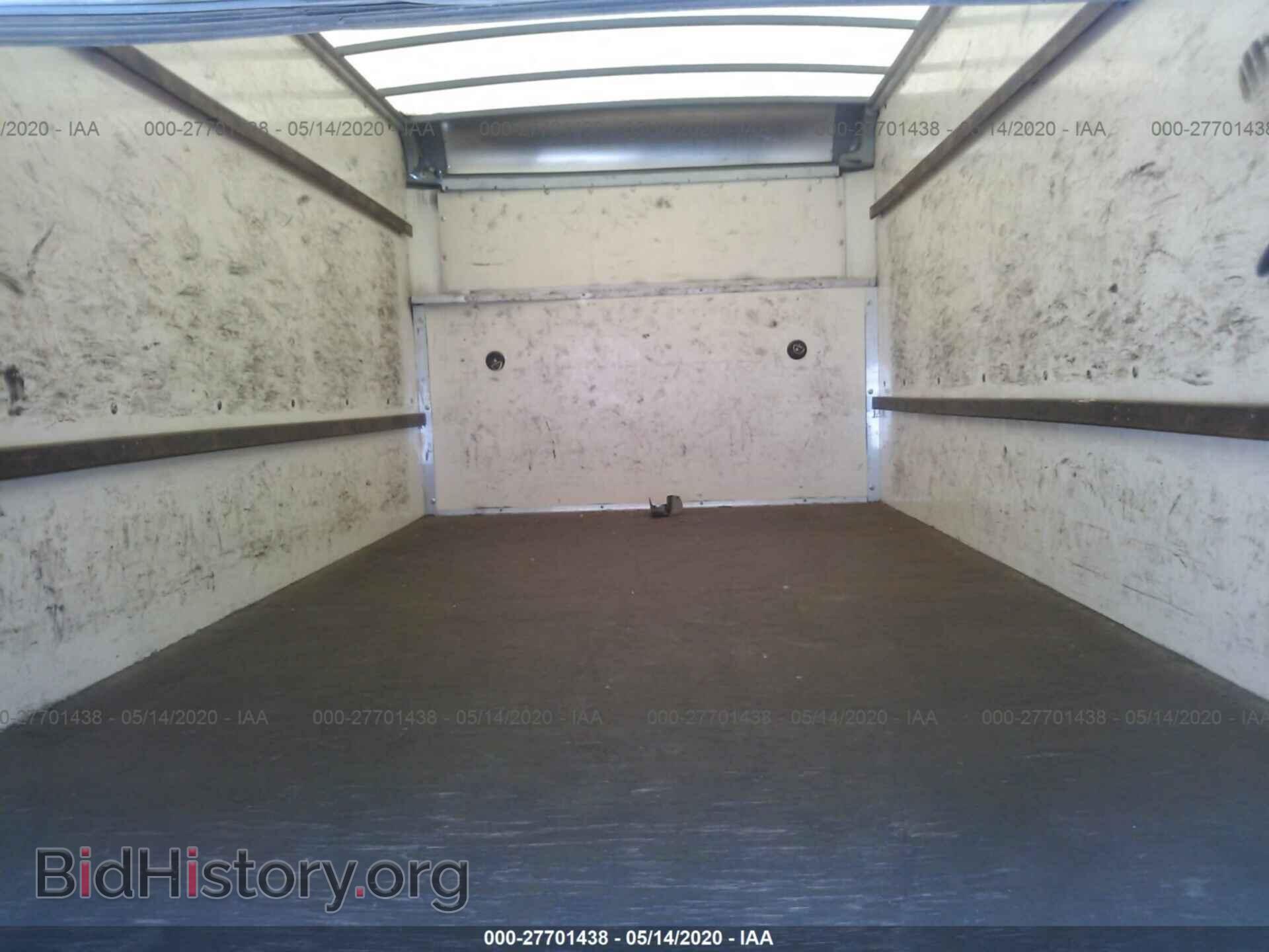 2011 FORD ECONOLINE - VIN: 1FDWE3FL3BDA91075 - Фото 8