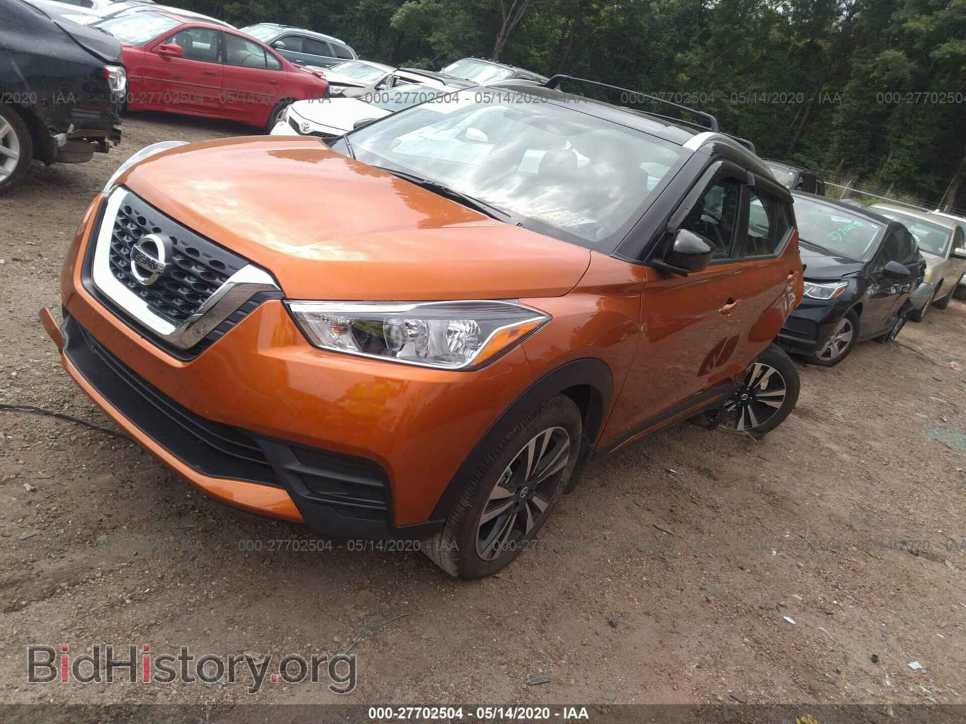 2019 NISSAN KICKS - VIN: 3N1CP5CU3KL506029 - Фото 2