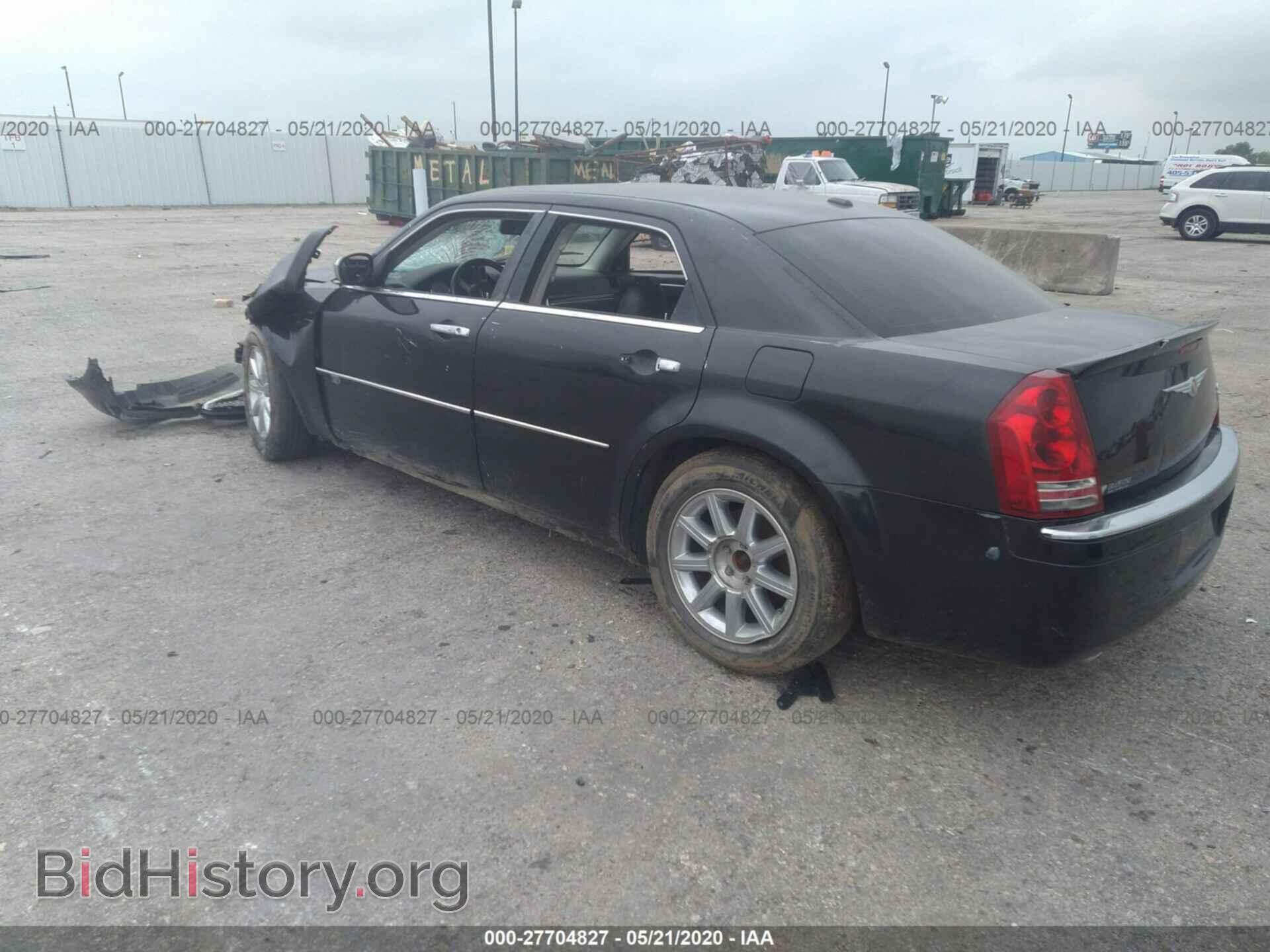 2010 CHRYSLER 300C - VIN: 2C3CA6CT1AH239822 - Фото 3