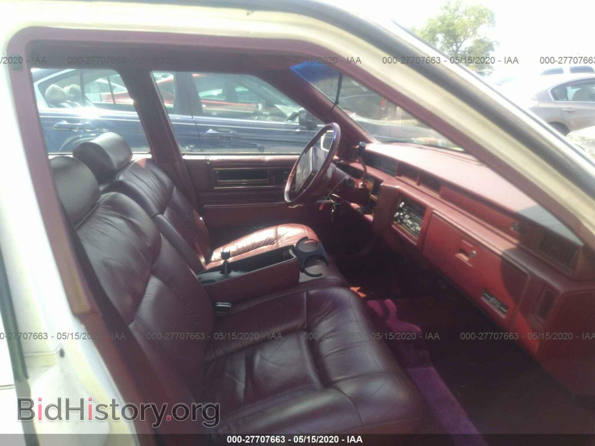 1993 CADILLAC DEVILLE - VIN: 1G6CD53B5P4278846 - Photo 5