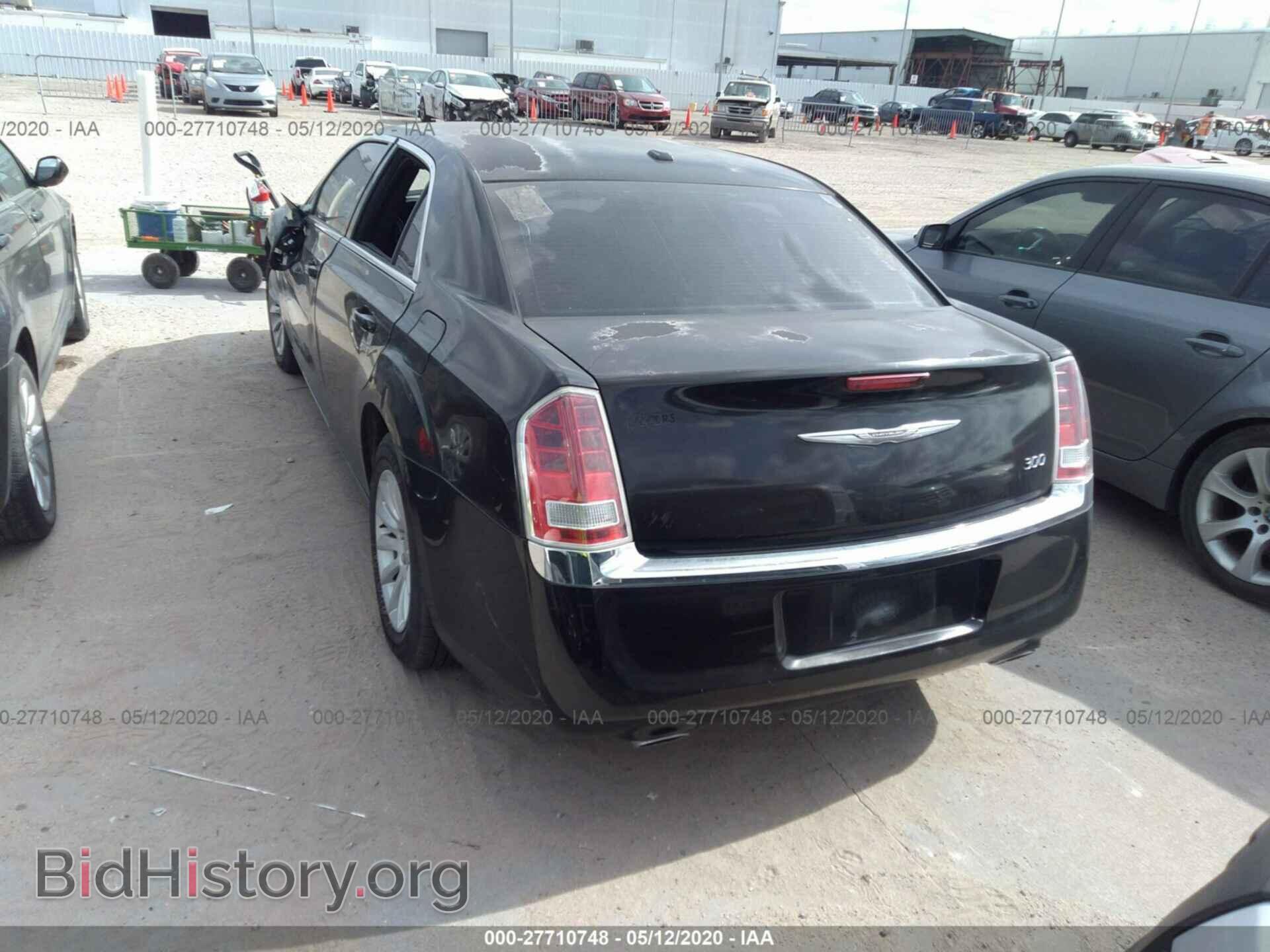 2014 CHRYSLER 300 - VIN: 2C3CCAAG2EH211603 - Фото 3