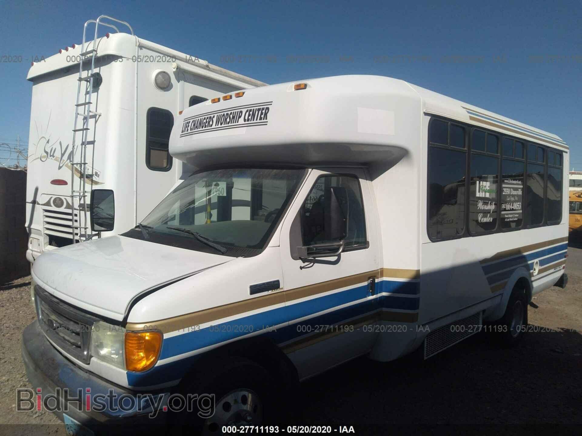 2006 FORD ECONOLINE - VIN: 1FDXE45P76DB07234 - Фото 2