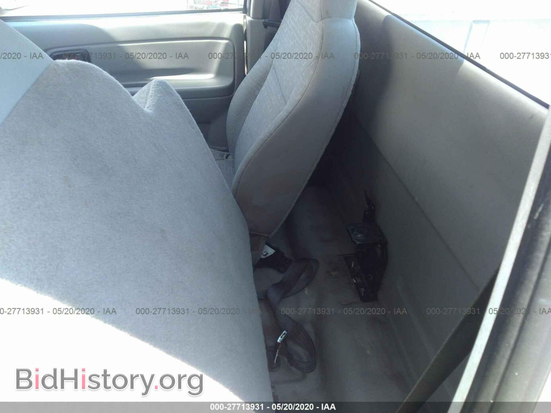 2006 GMC CANYON - VIN: 1GTCS148X68305898 - Photo 8