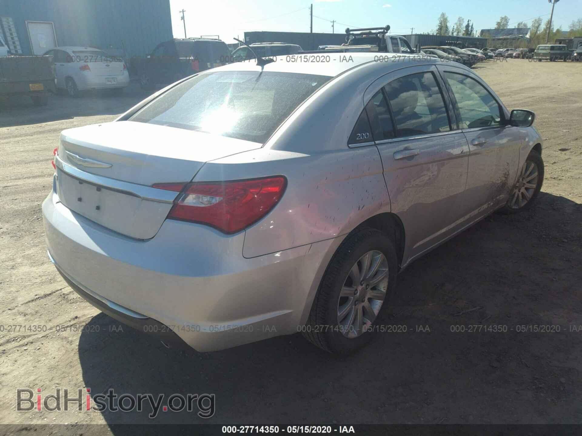 2012 CHRYSLER 200 - VIN: 1C3CCBBG3CN257224 - Фото 4