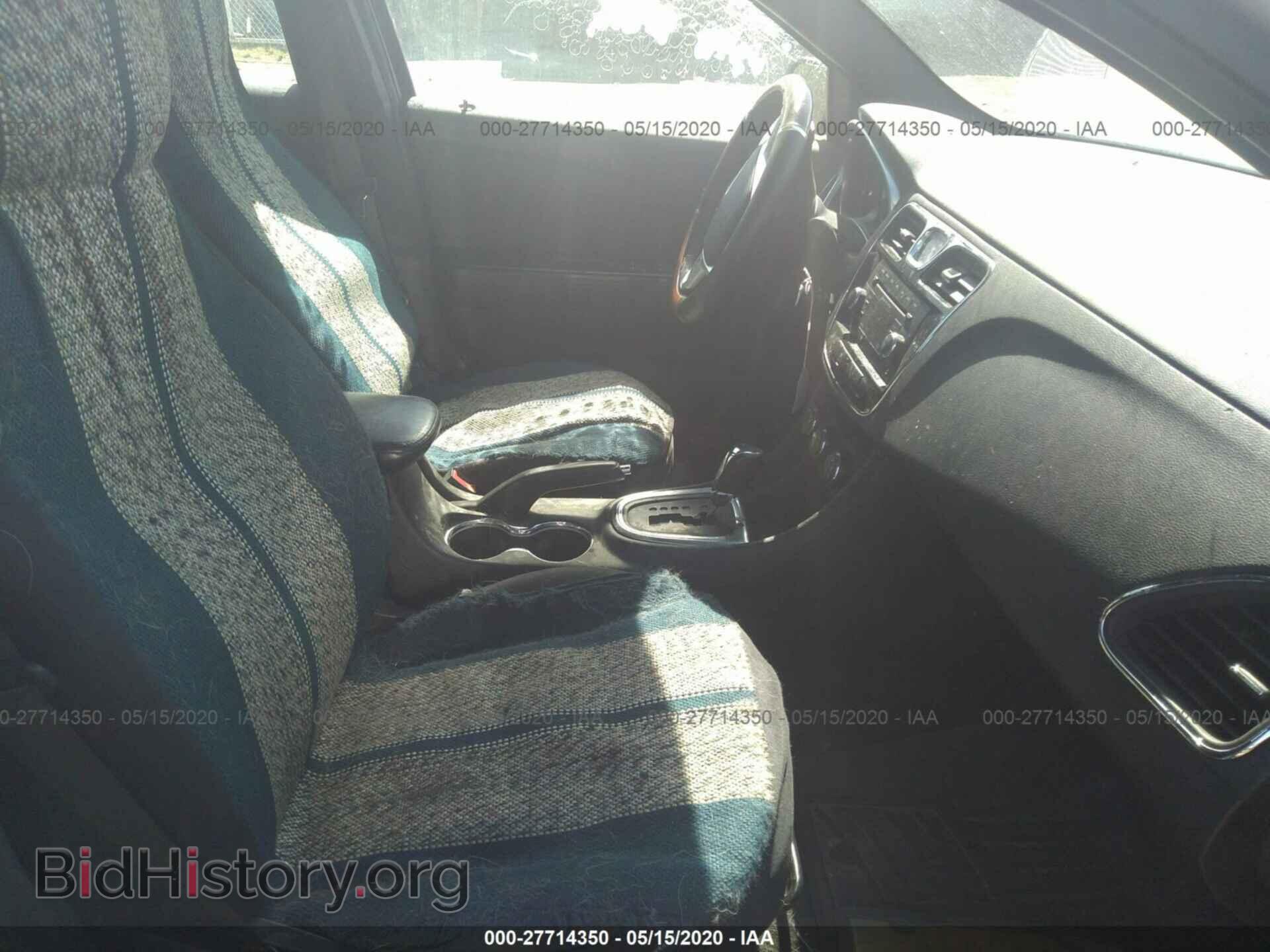 2012 CHRYSLER 200 - VIN: 1C3CCBBG3CN257224 - Фото 5