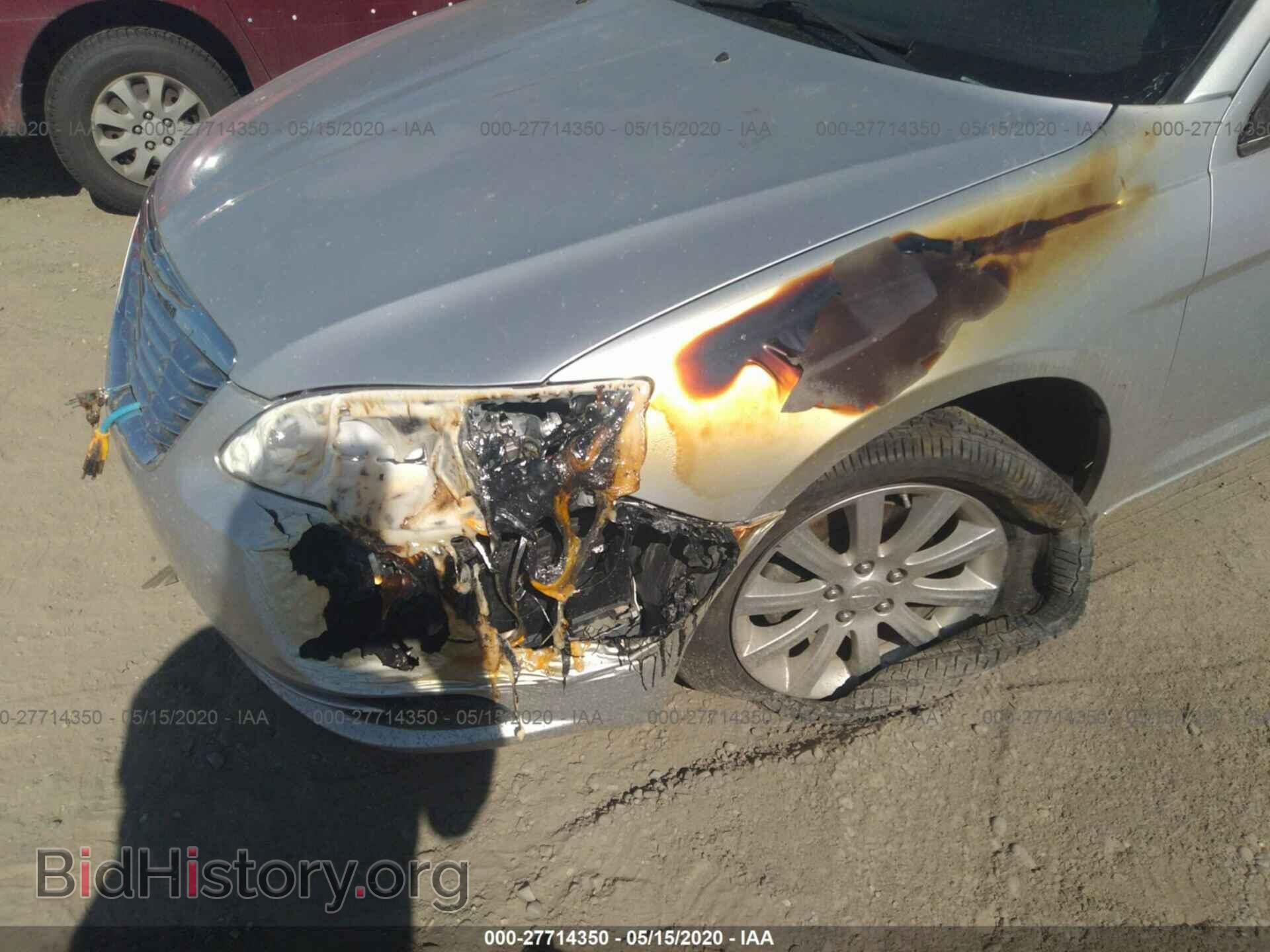 2012 CHRYSLER 200 - VIN: 1C3CCBBG3CN257224 - Фото 6