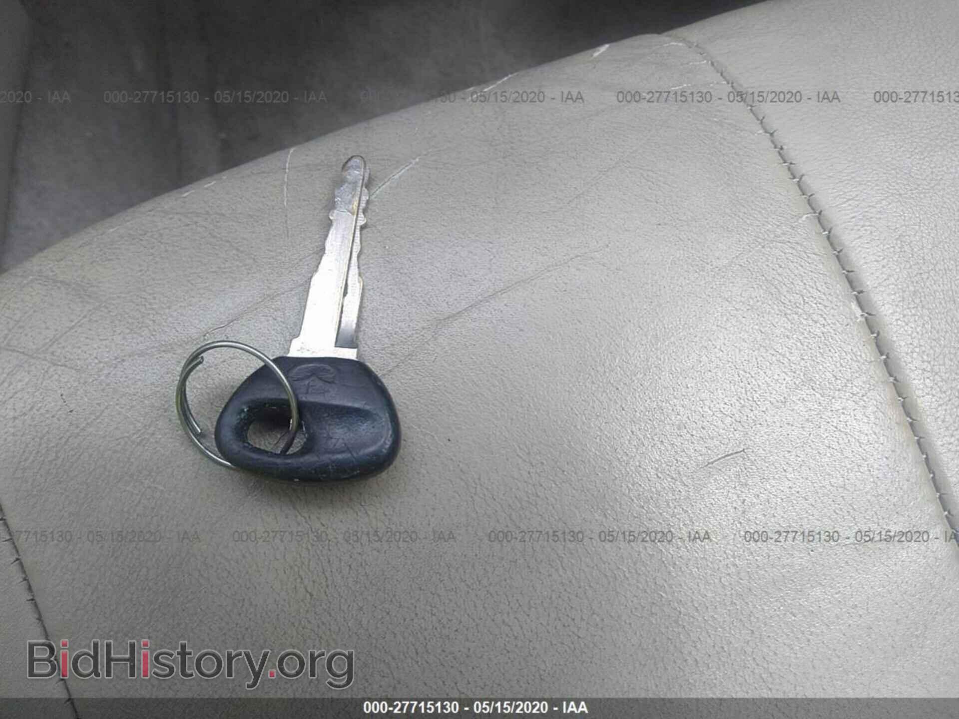 2000 MAZDA 626 - VIN: 1YVGF22F2Y5158813 - Фото 11