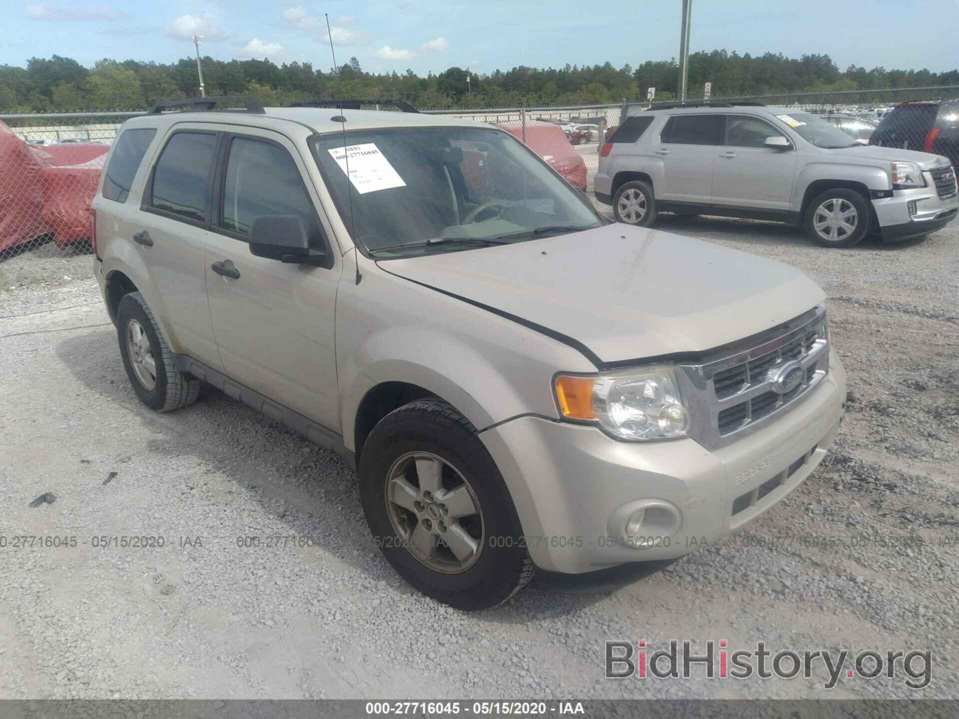 Photo 1FMCU03779KB34107 - FORD ESCAPE 2009